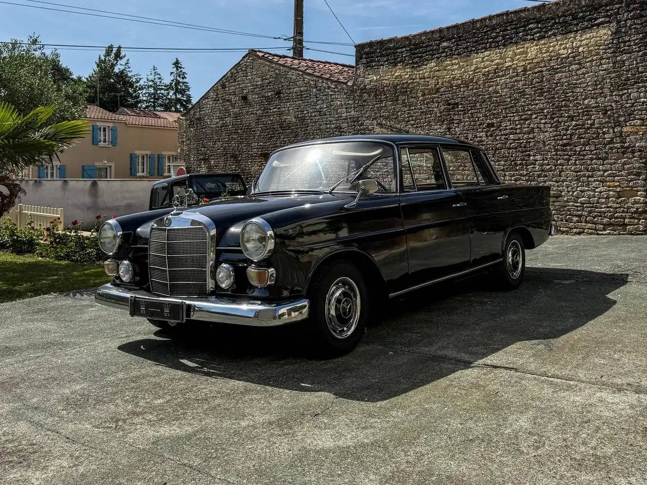 Mercedes-Benz 230 Mercedes 230 Heckflosse 1967, foto 1