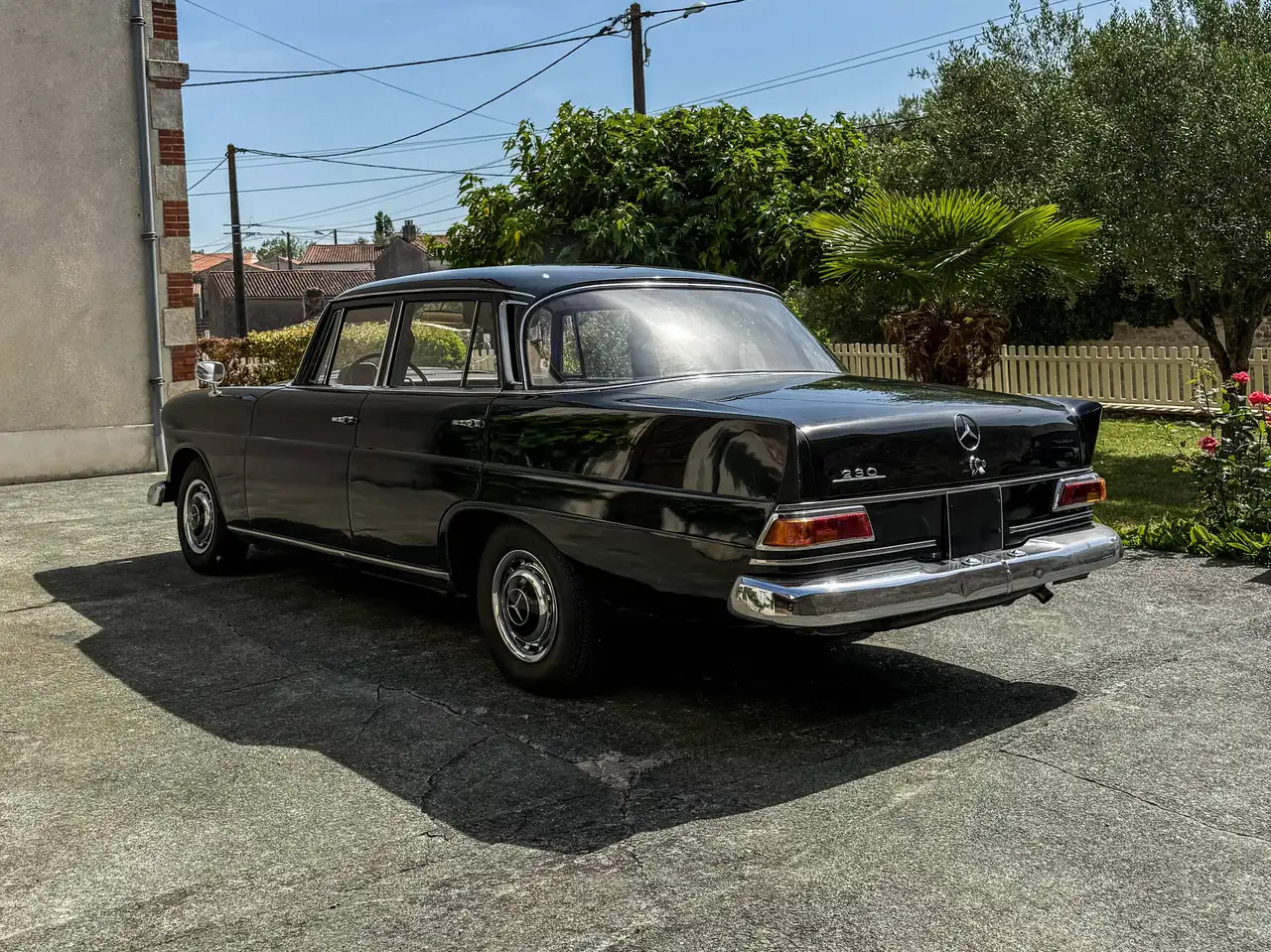 Mercedes-Benz 230 Mercedes 230 Heckflosse 1967, foto 3
