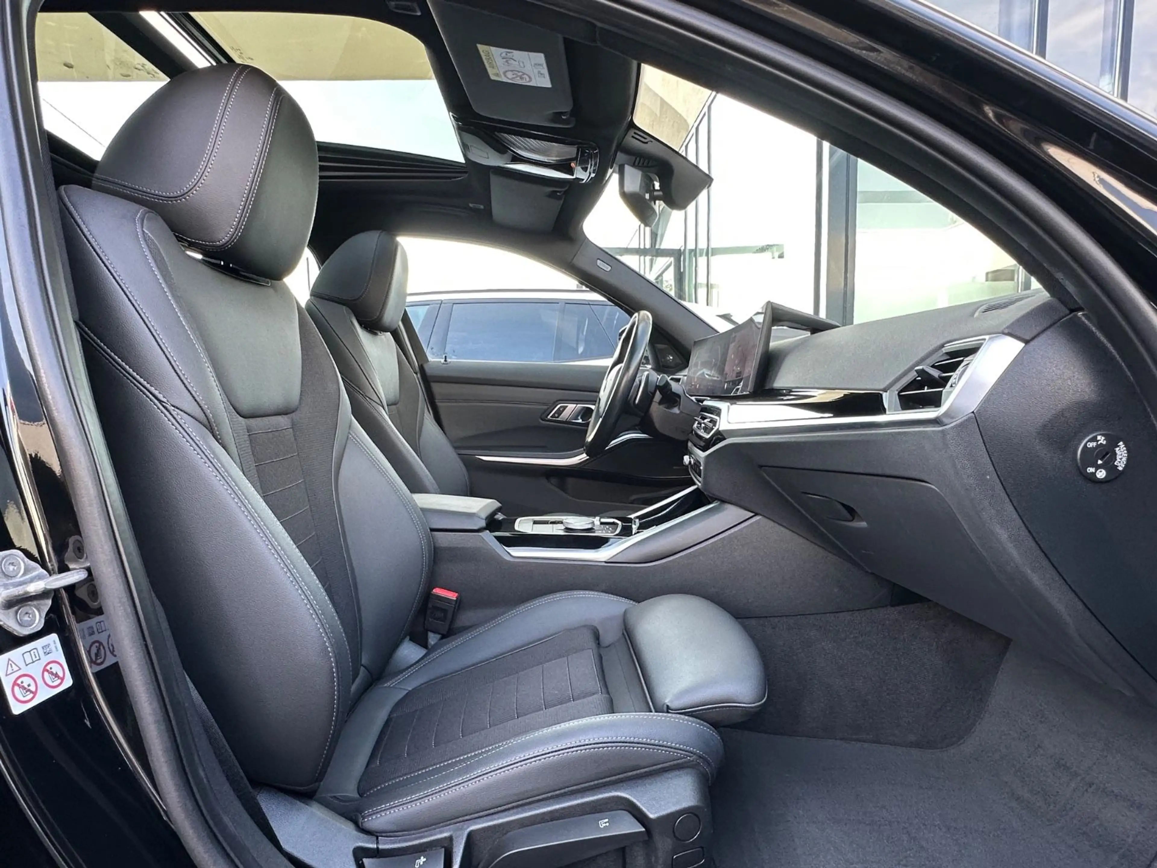 BMW 320 d Touring xDrive | Panorama | H&K | AHK — photo 15