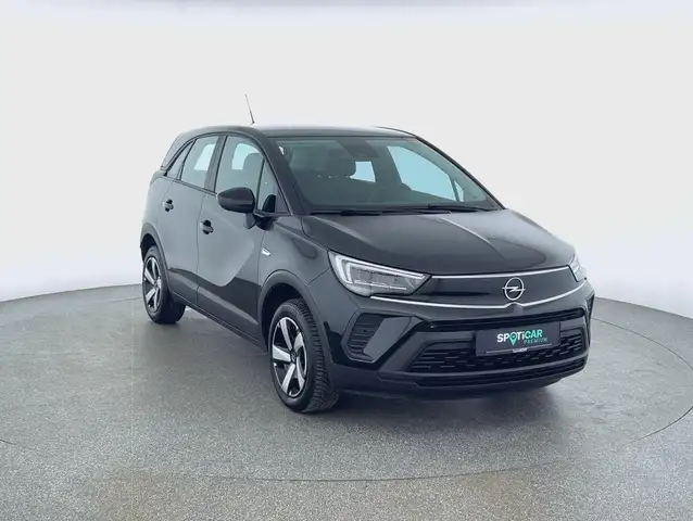 Opel Crossland view 3