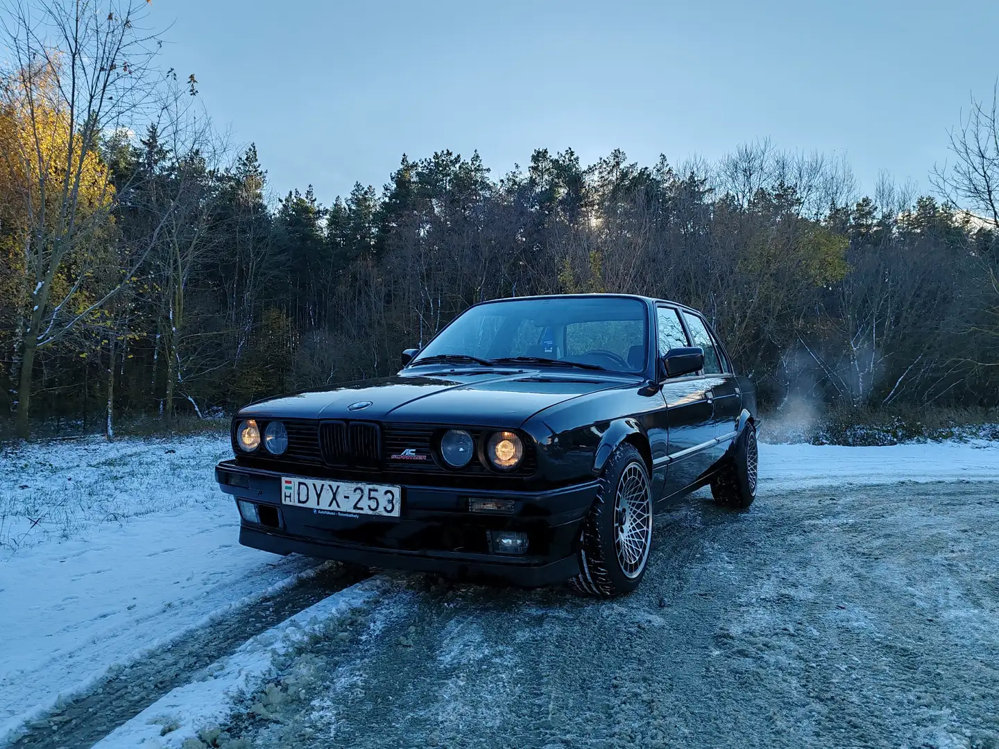 BMW 316 316i 1.8is E30 - 1