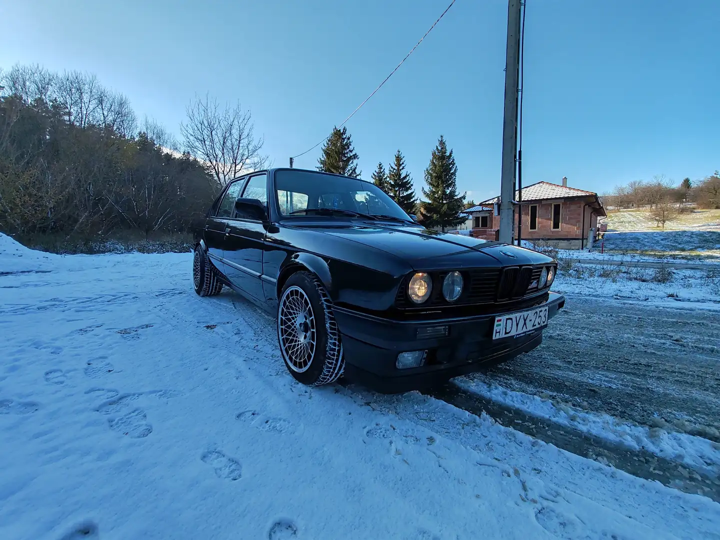 BMW 316 316i 1.8is E30 - 2