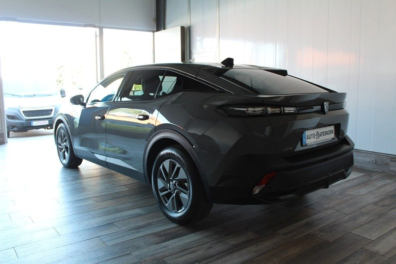Peugeot 408 Hybrid 145 e-DSC6 Allure*FULL-LED*360°*ACC* — photo 8