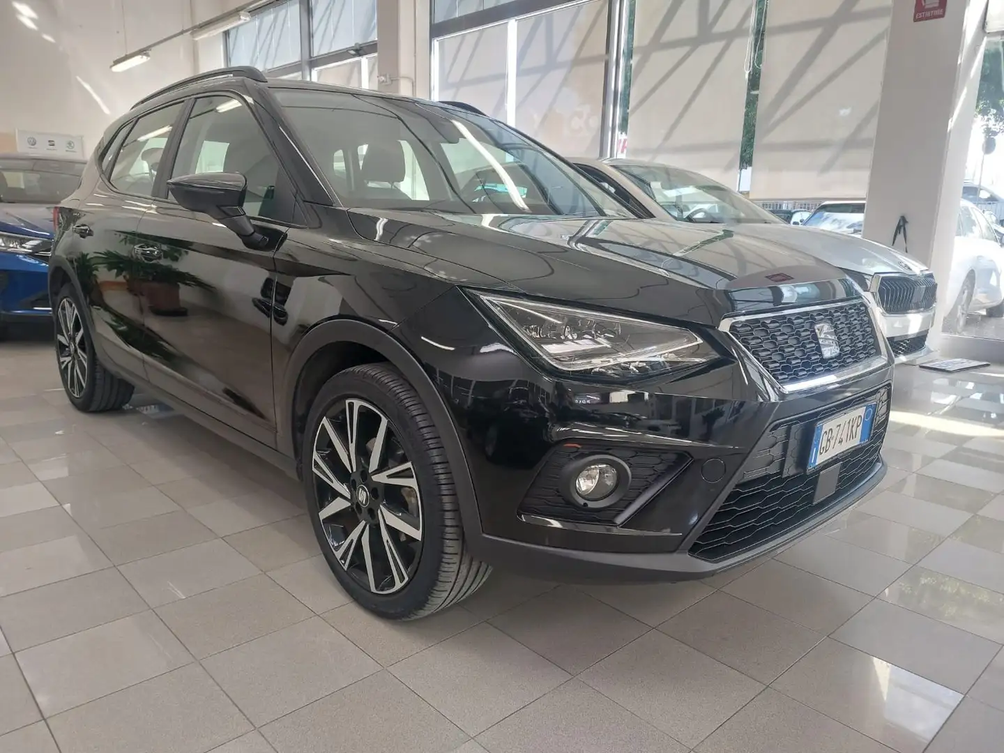 SEAT Arona Arona 1.0 ecotsi Black Edition 95cv Perfetta Nero - 2