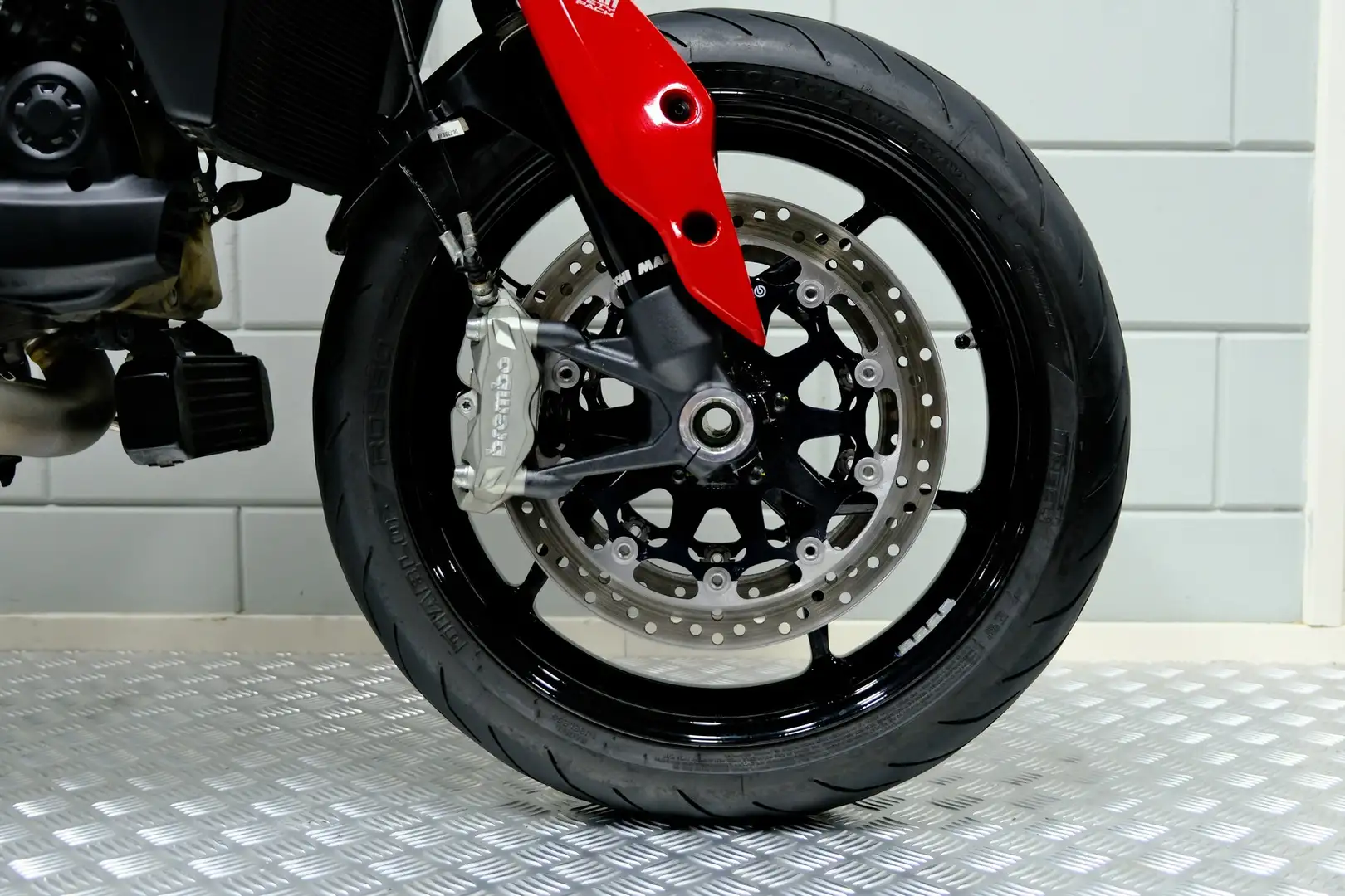 Ducati Hypermotard 950 ALL-ROAD Rood - 2