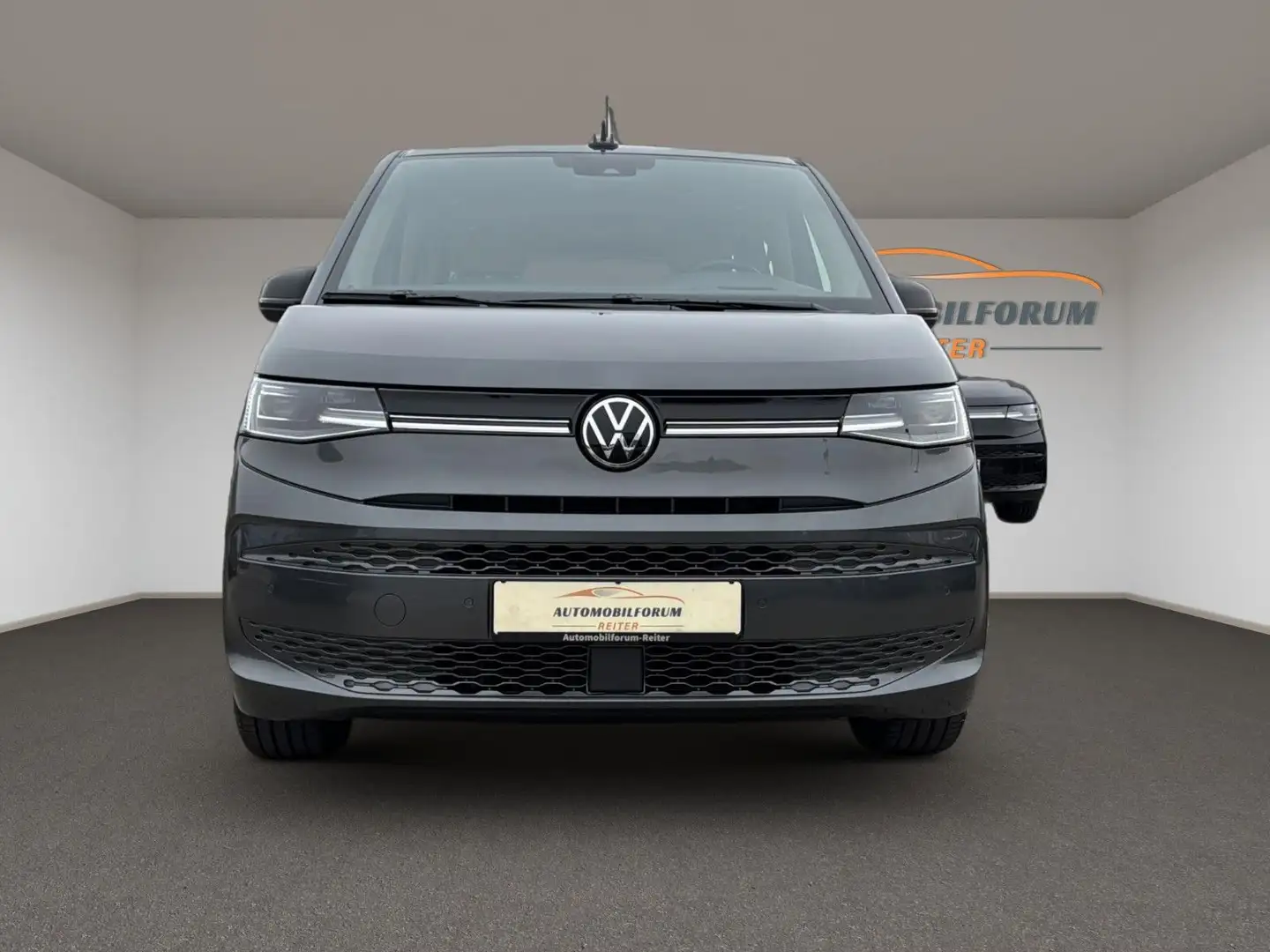 Volkswagen T7 Multivan TDI Style lang Top-Ausstattung Grau - 2