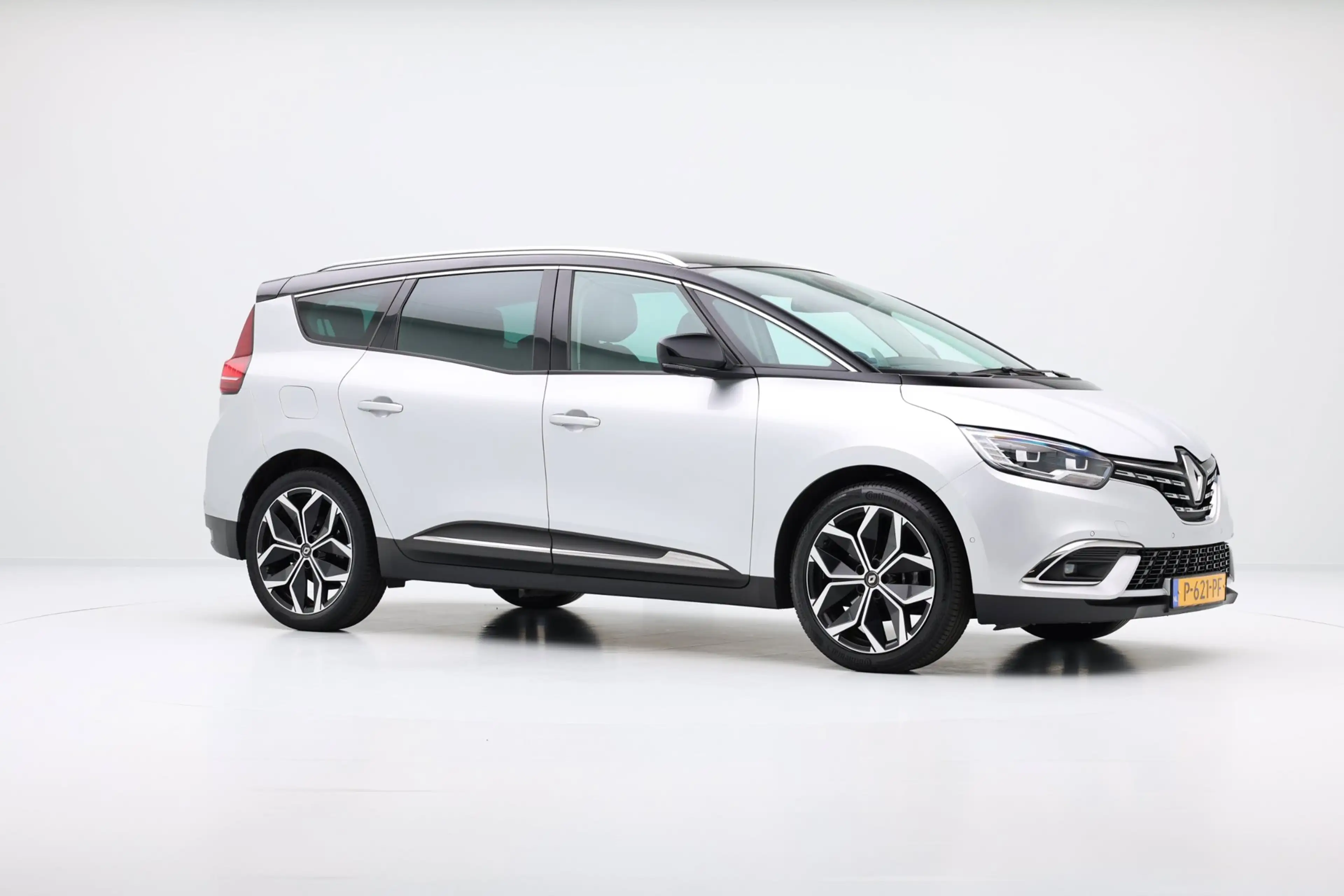 Renault Grand Scenic 1.3 TCe 140pk Intens 7-pers Navi|1e Eig|Half Leder — photo 4