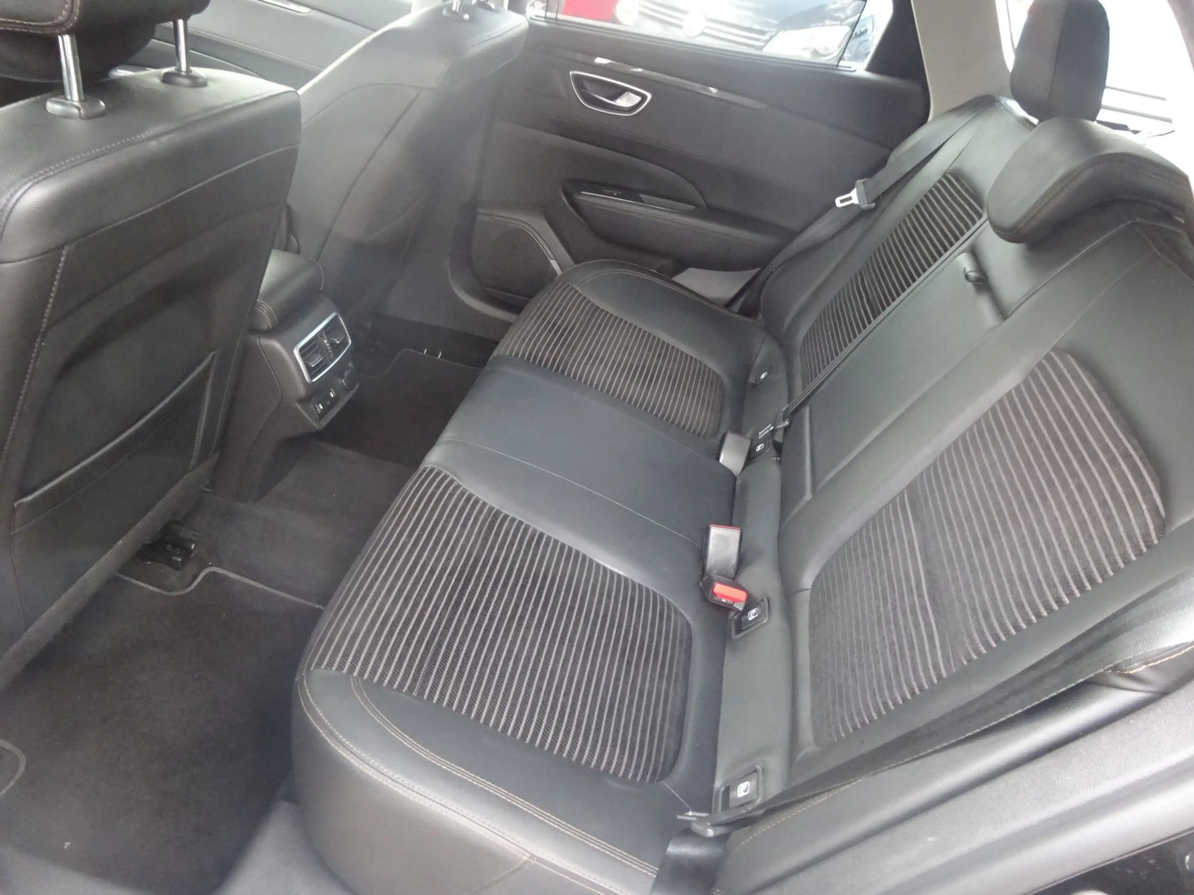 Renault Talisman BLUE dCi 160 EDC Initiale Paris Grdtour — photo 8
