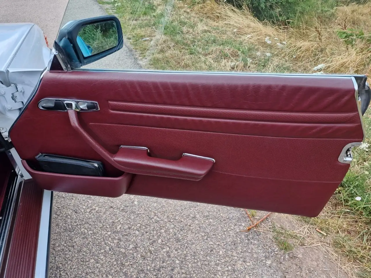 Mercedes-Benz SL 560, foto 8