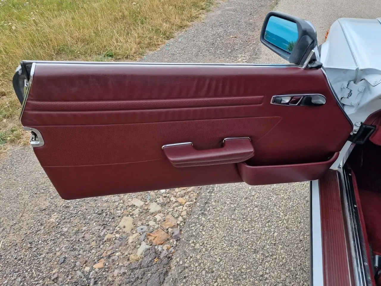 Mercedes-Benz SL 560, foto 7