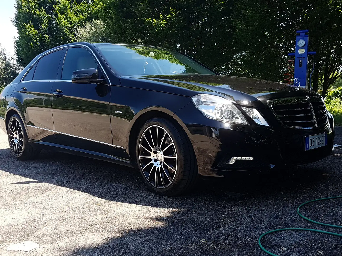 Mercedes-Benz E 220 Classe E - W212 Berlina cdi be Elegance Noir - 1