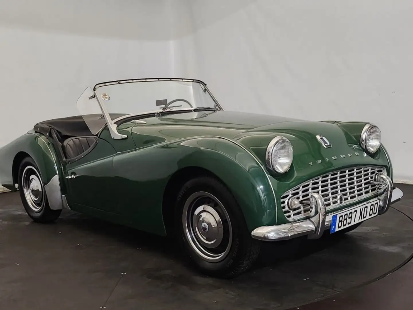 Triumph TR3 Grün - 1