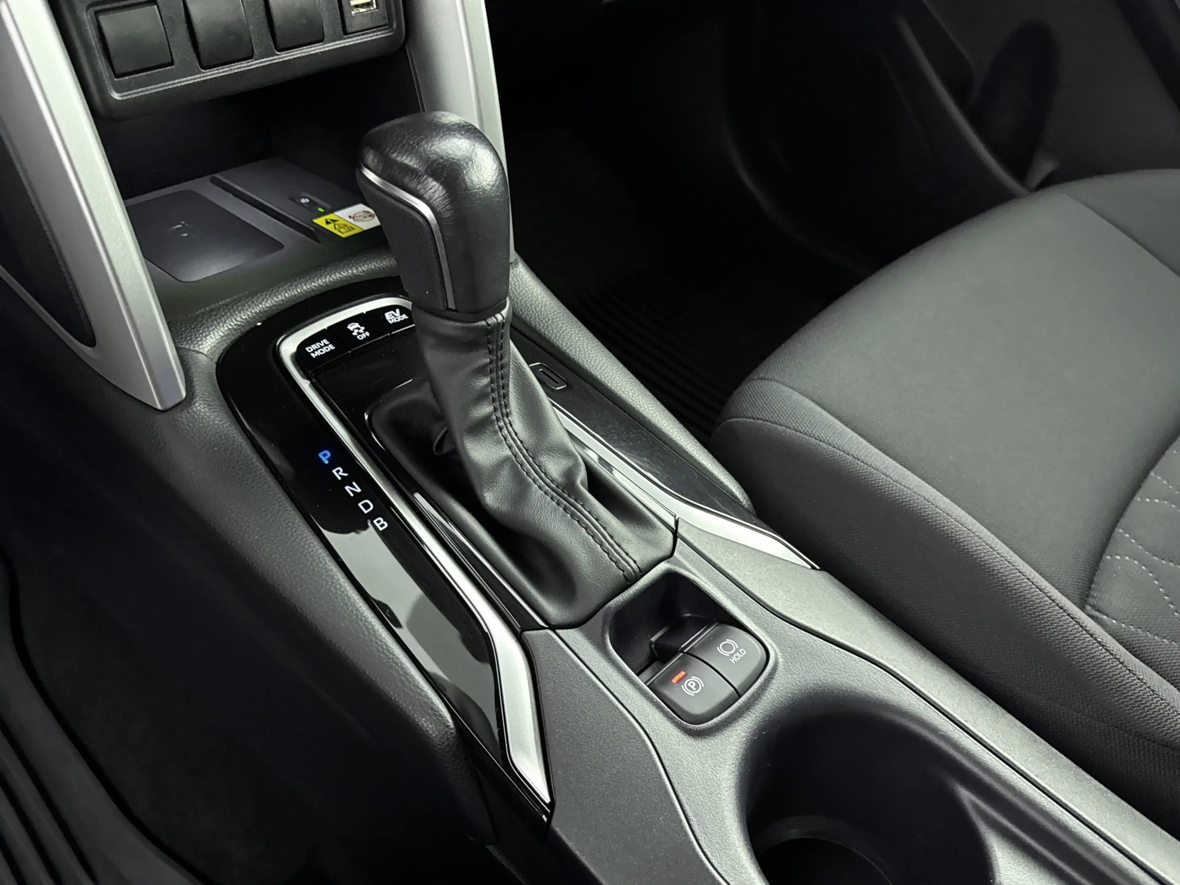Toyota Corolla Cross Hybrid 200 Dynamic Limited | Elek. Kofferklep | 18 — photo 10
