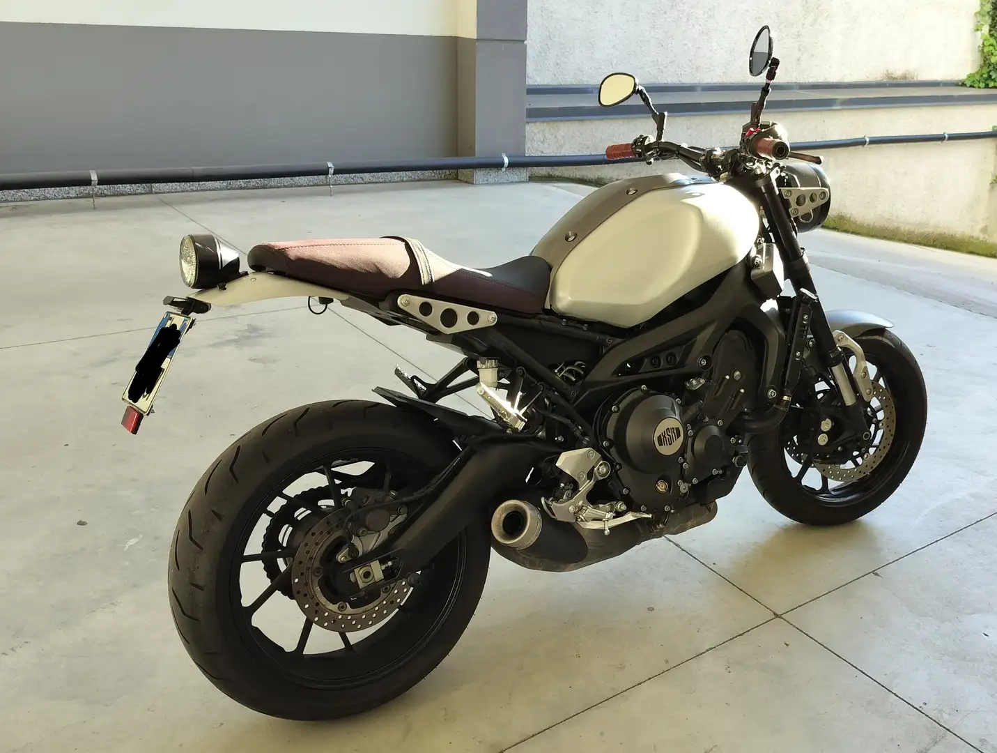 Yamaha XSR 900 ABS Argintiu - 1