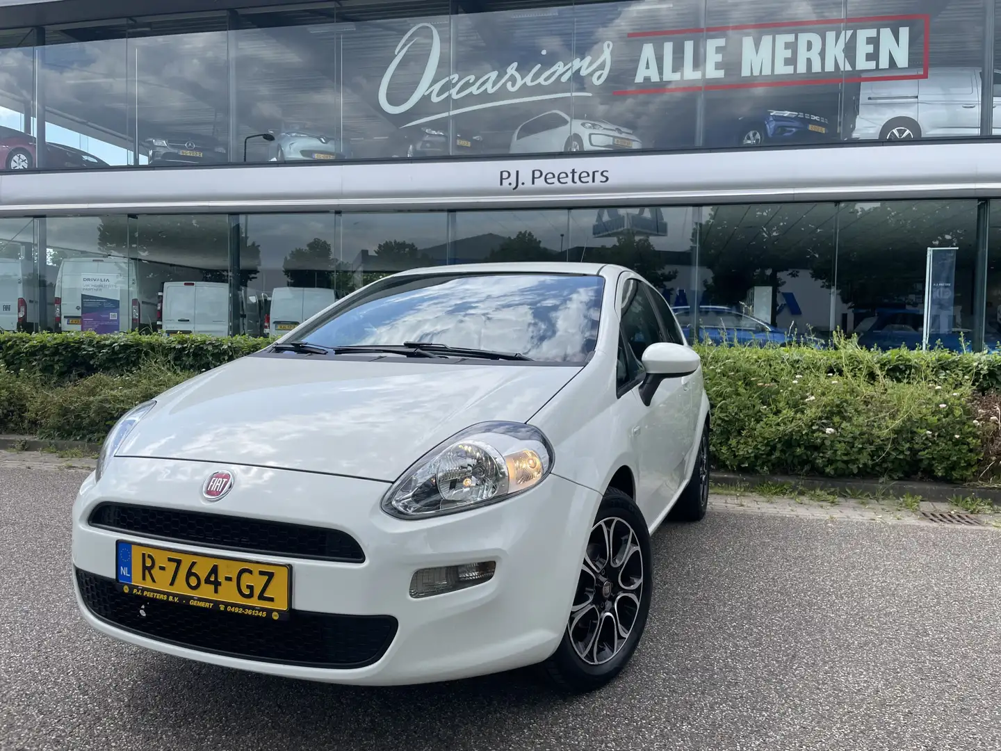 Fiat Punto Evo 1.2 Edizione cool 16 inch Airco - Radio/ CD Blanc - 1