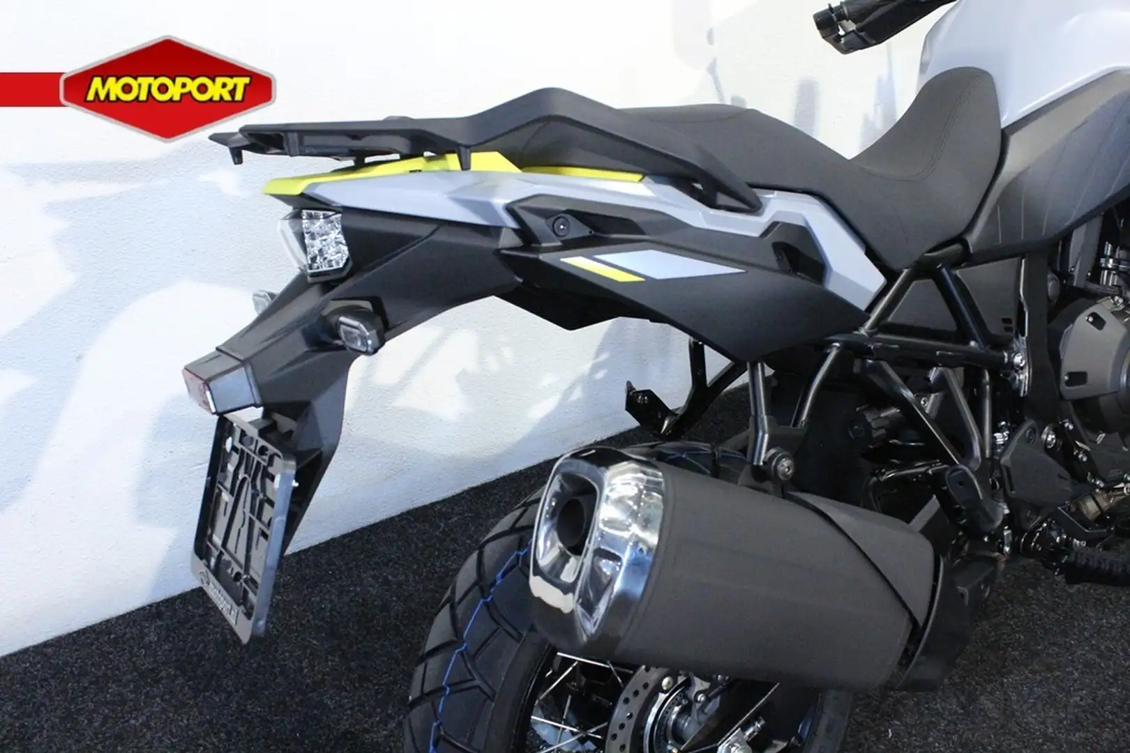 Suzuki V-Strom 800DE Zwart - 2