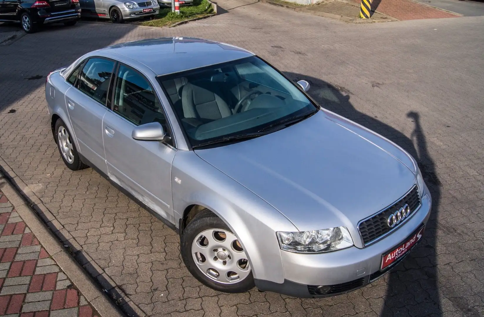 Audi A4 2.0+Klima+kein TUV+Alufelge+NR62 Gümüş rengi - 2