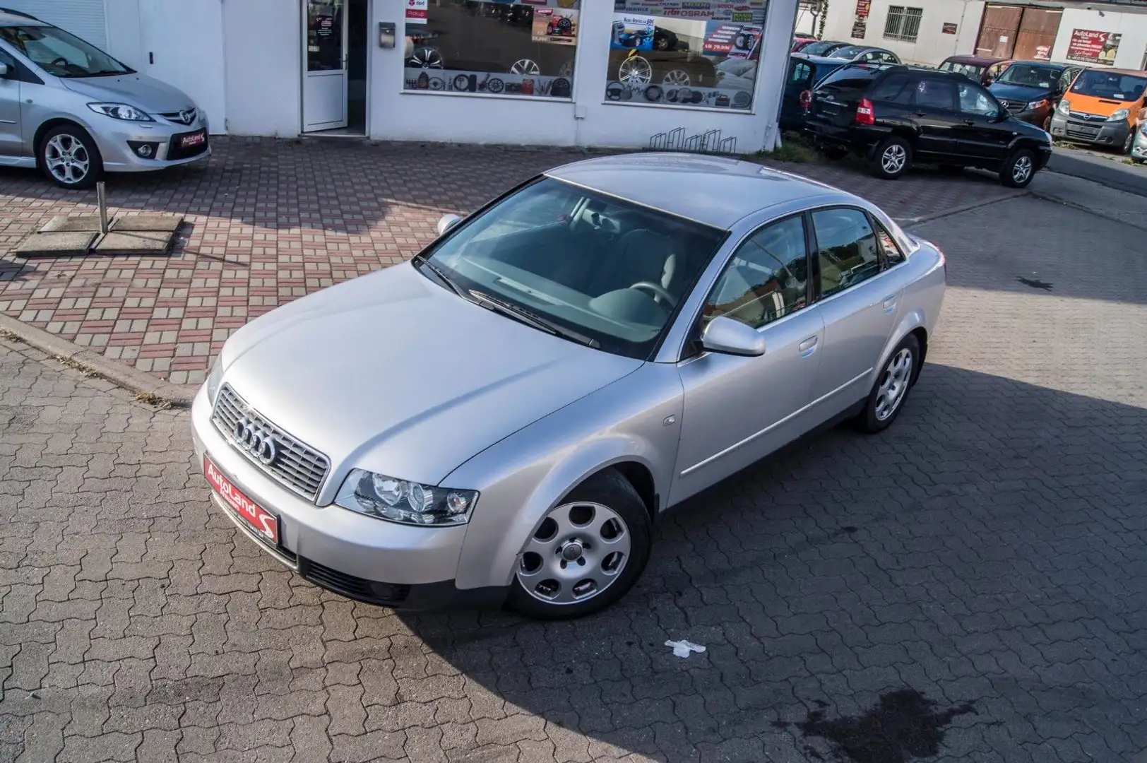 Audi A4 2.0+Klima+kein TUV+Alufelge+NR62 srebrna - 1