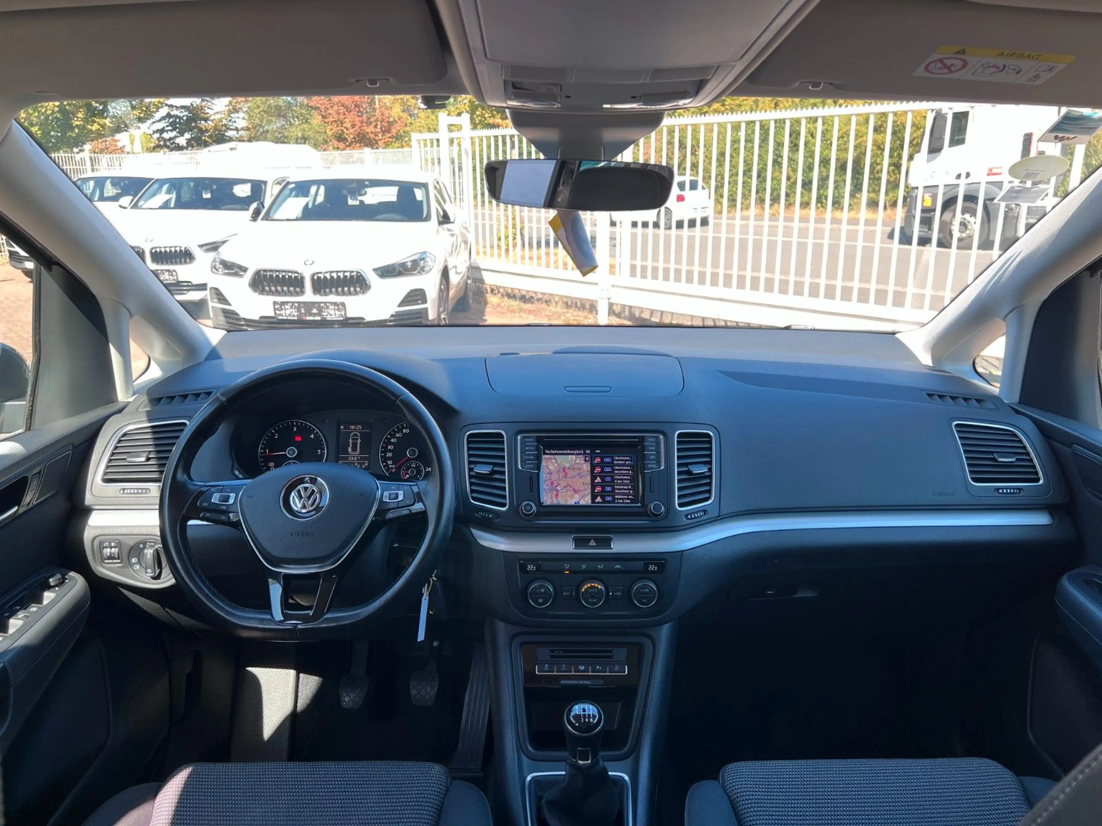Volkswagen Sharan 2.0 TDi Comfortline Navi Cam 1.Hand — photo 11