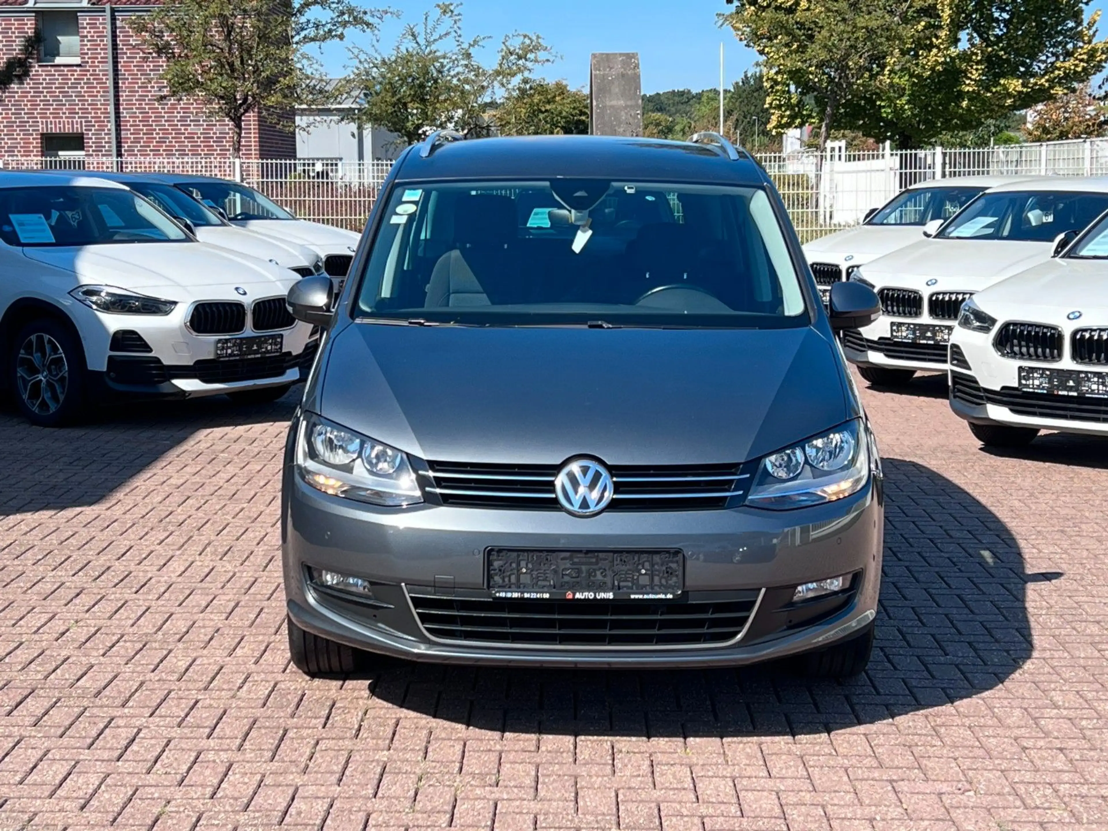 Volkswagen Sharan 2.0 TDi Comfortline Navi Cam 1.Hand — photo 2