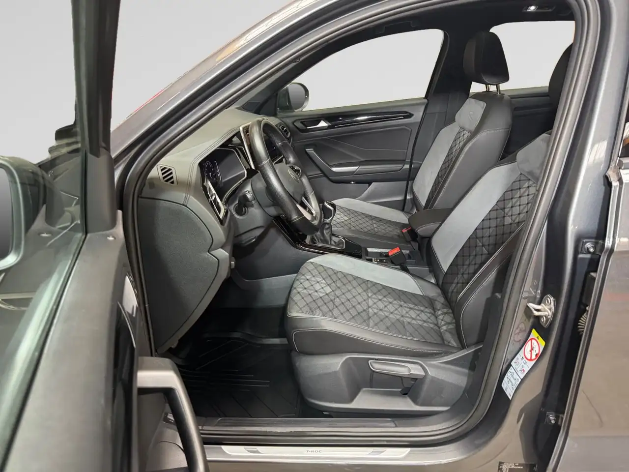 Volkswagen T-Roc R-Line Business 1.0 TSI 110cv, миниатюра 5