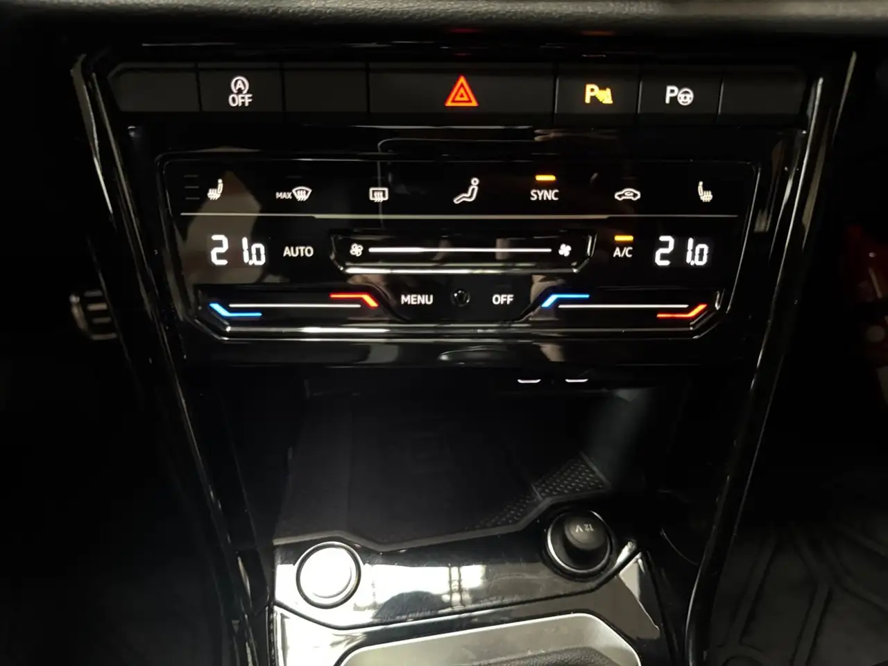 Volkswagen T-Roc R-Line Business 1.0 TSI 110cv, миниатюра 15
