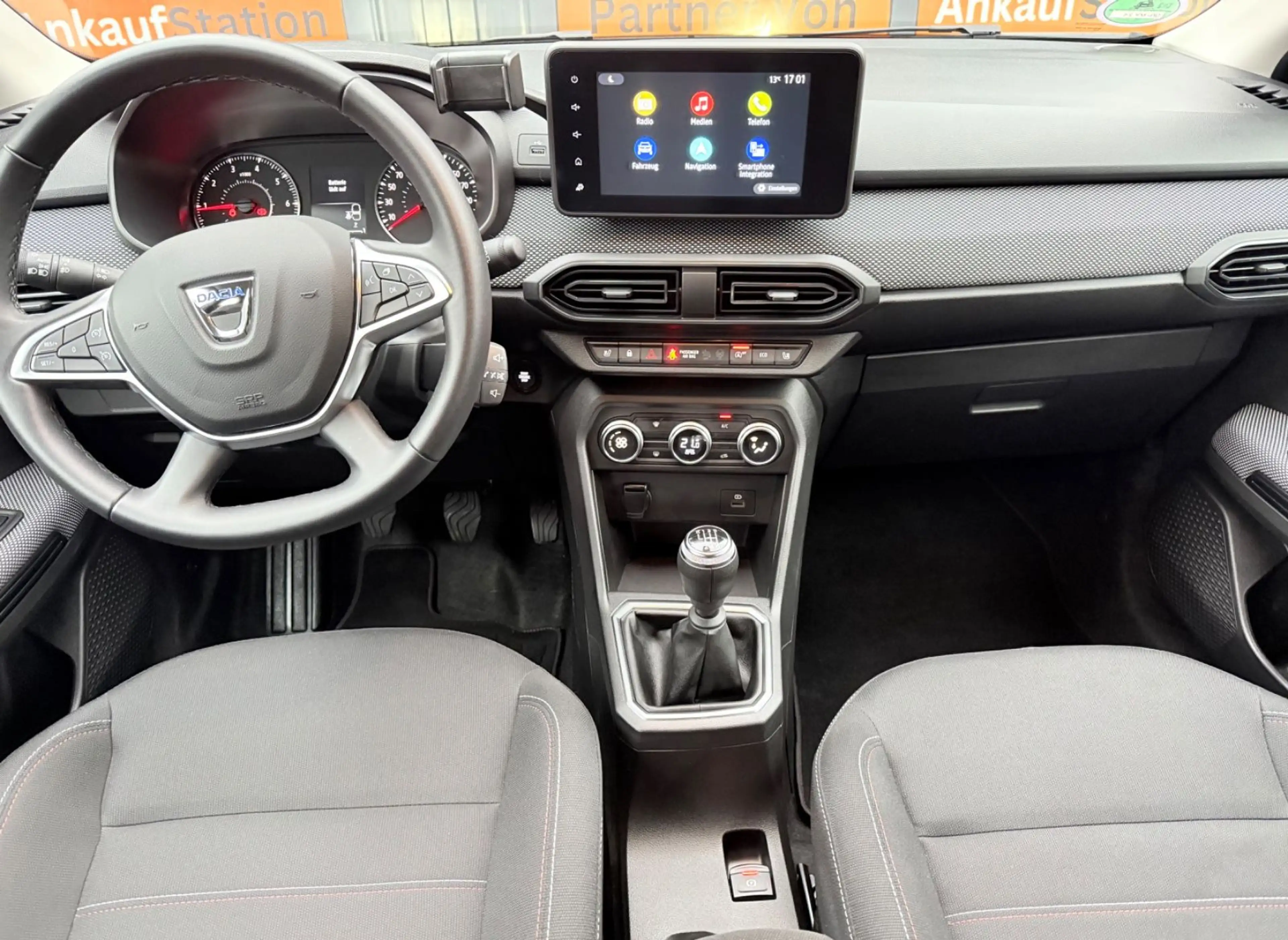Dacia Jogger Dacia Jogger TCe 110 Extreme — photo 12