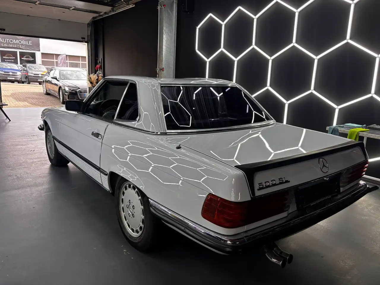 Mercedes-Benz 500 SL R107 – 45.058 km – Deutsche Erstauslieferung, foto 6