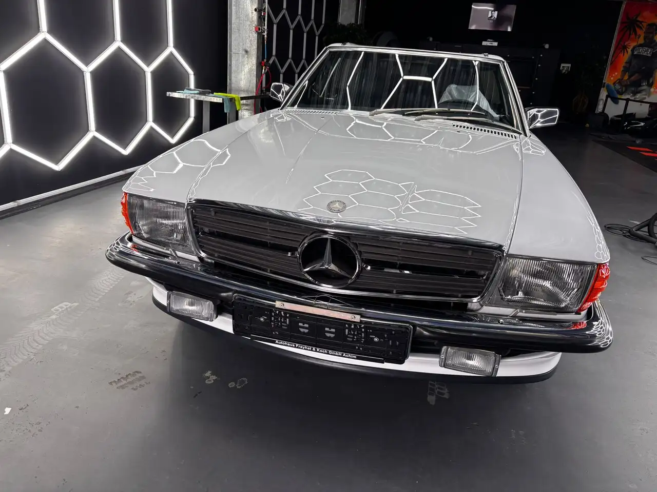 Mercedes-Benz 500 SL R107 – 45.058 km – Deutsche Erstauslieferung, foto 5