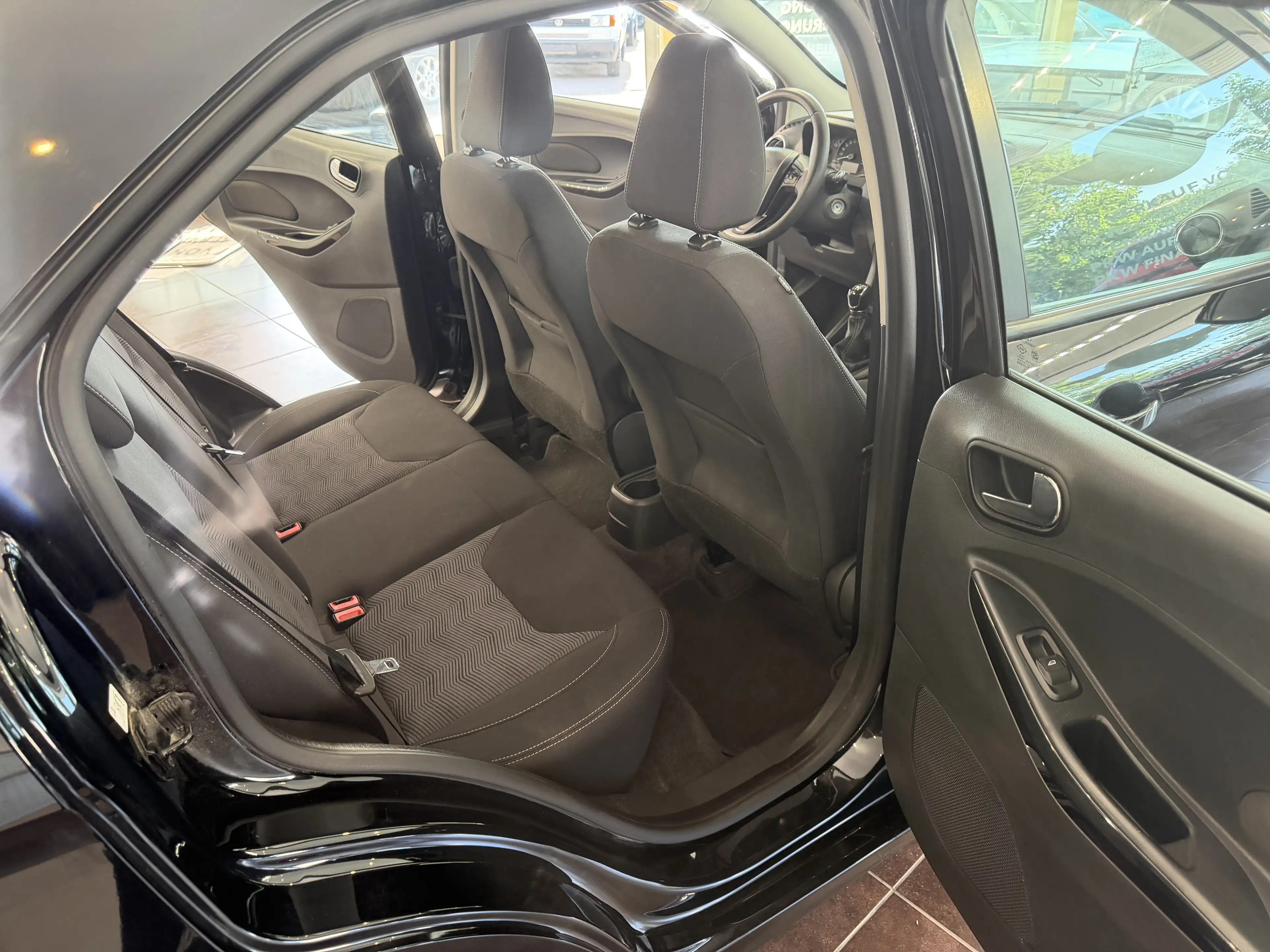 Ford Ka/Ka+ Cool *Ka*SHZ*KLIMAAUTOMATIK*TOP Gepflegt* — photo 14