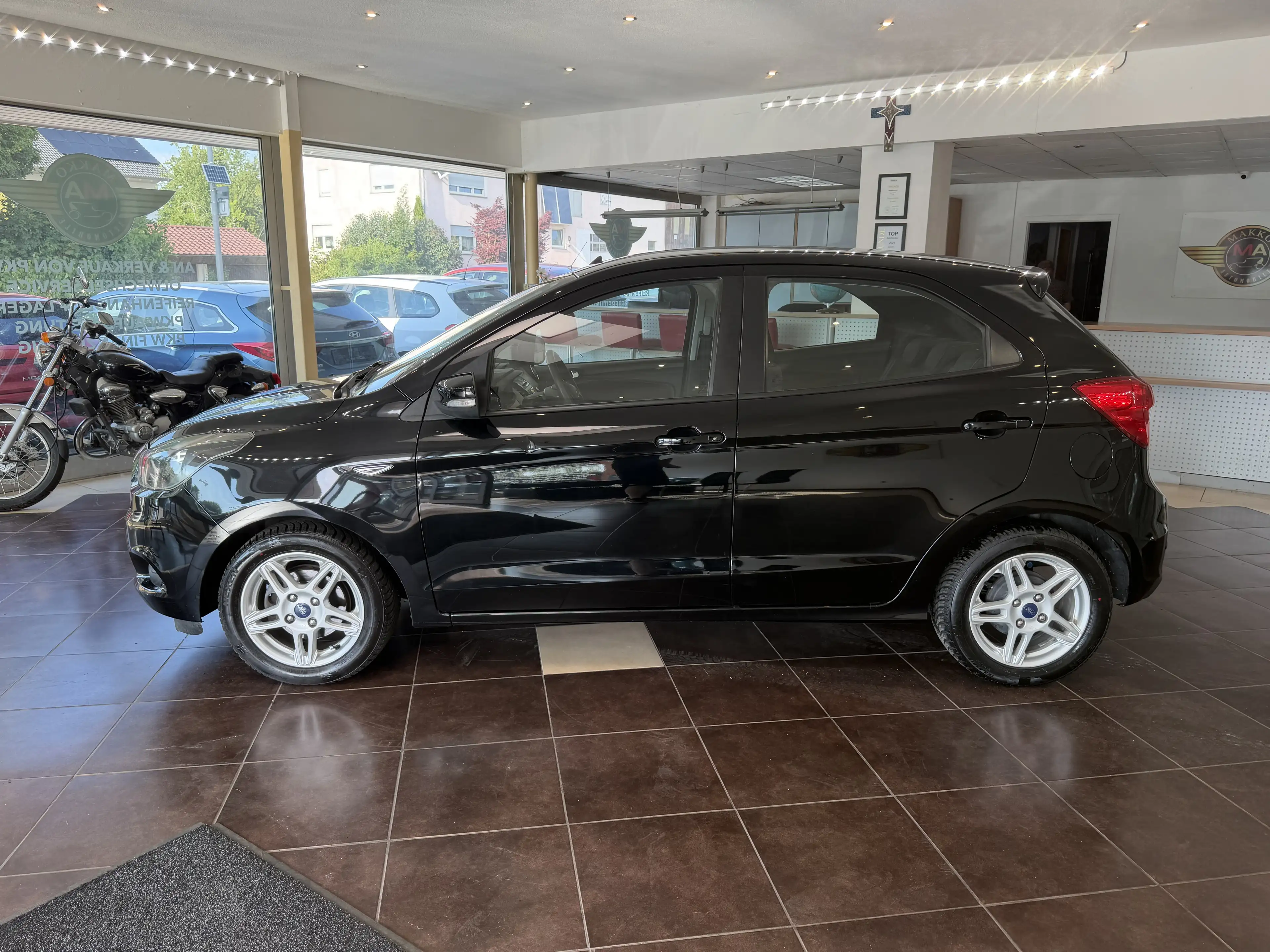 Ford Ka/Ka+ Cool *Ka*SHZ*KLIMAAUTOMATIK*TOP Gepflegt* — photo 3