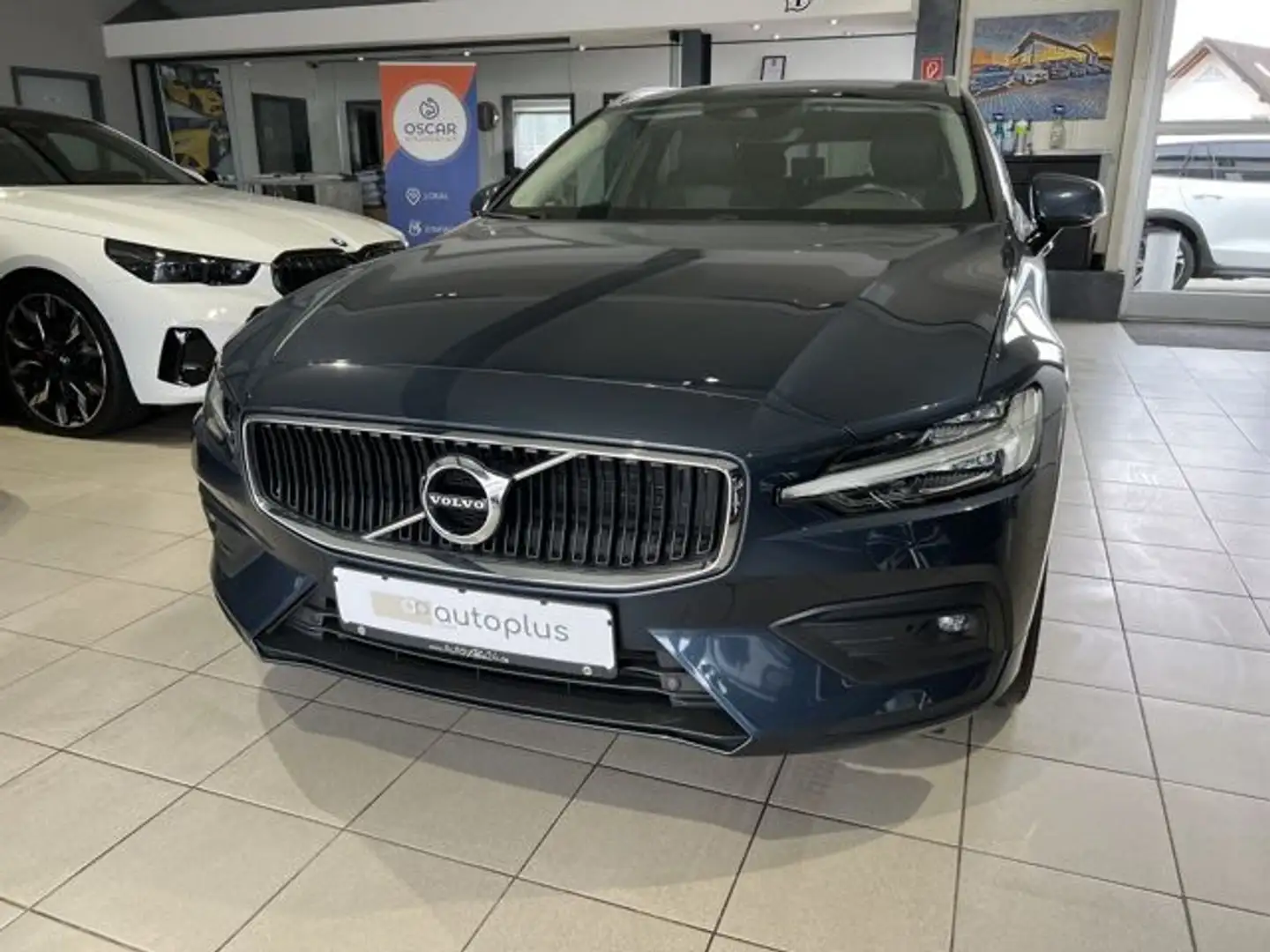 Volvo V60 B3 Momentum Pro BLIS Kamera LED WinterPro Bleu - 2