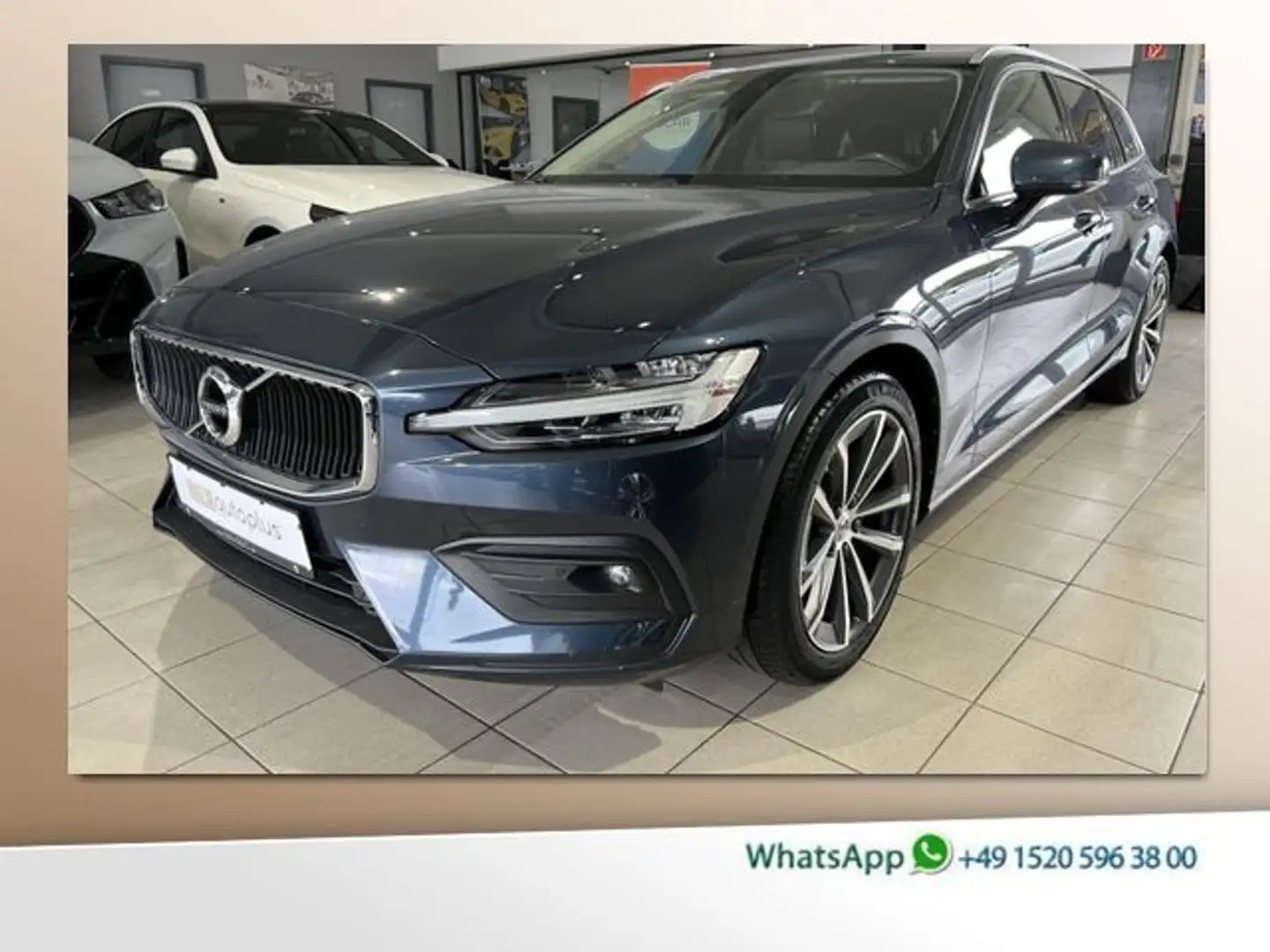 Volvo V60 B3 Momentum Pro BLIS Kamera LED WinterPro Bleu - 1