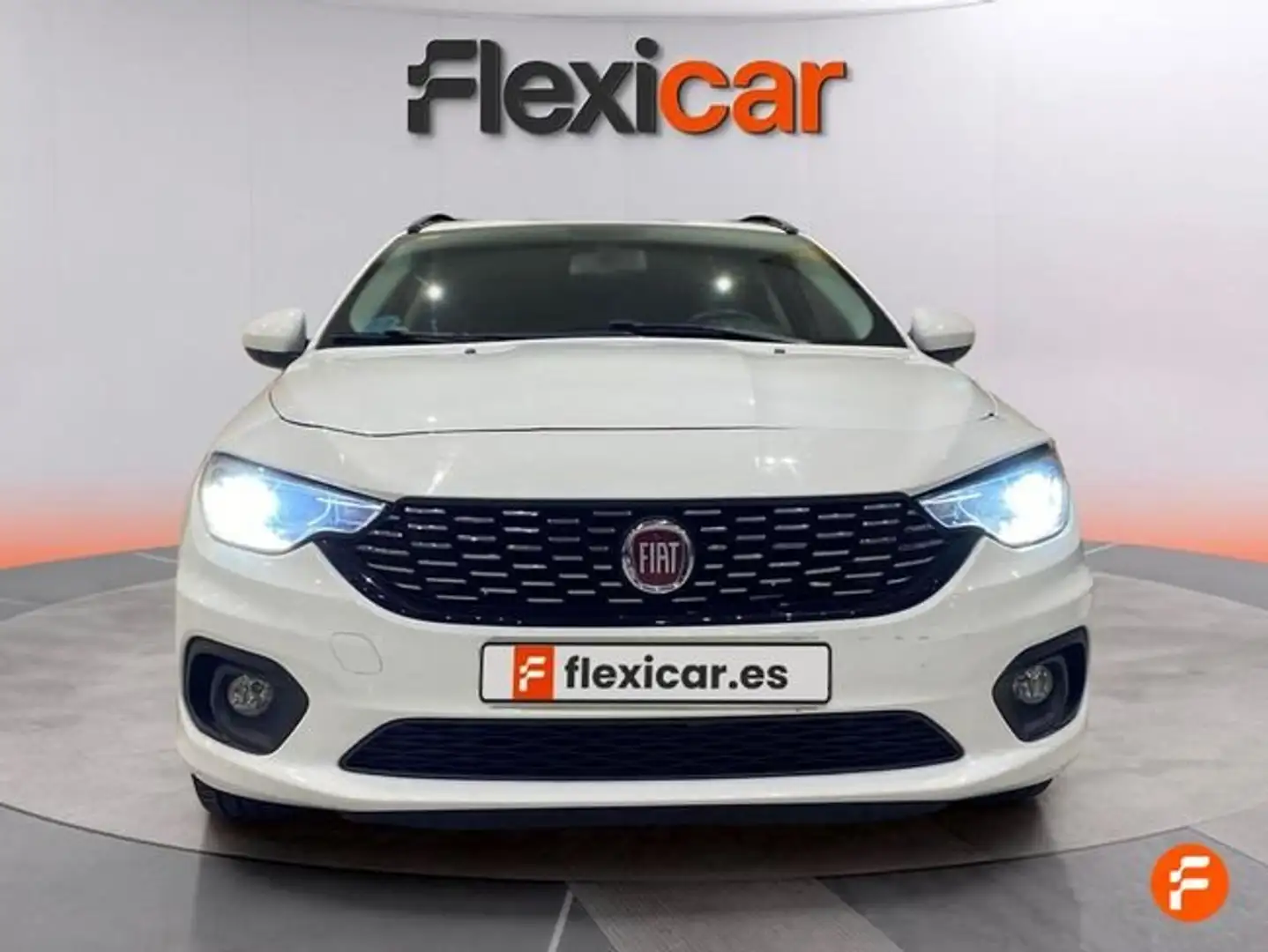 Fiat Tipo SW 1.6 Multijet II Lounge Blanc - 2
