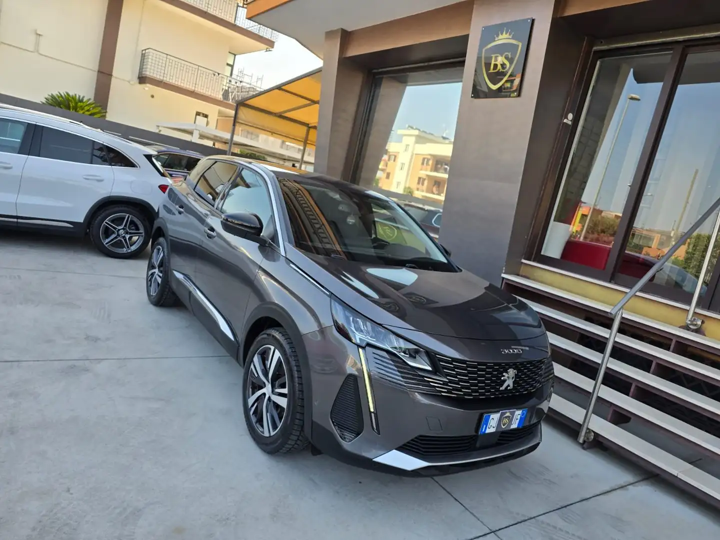 Peugeot 3008 3008 1.5 bluehdi Allure Pack s Gris - 2