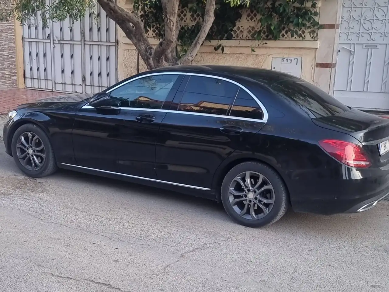 Mercedes-Benz C 200