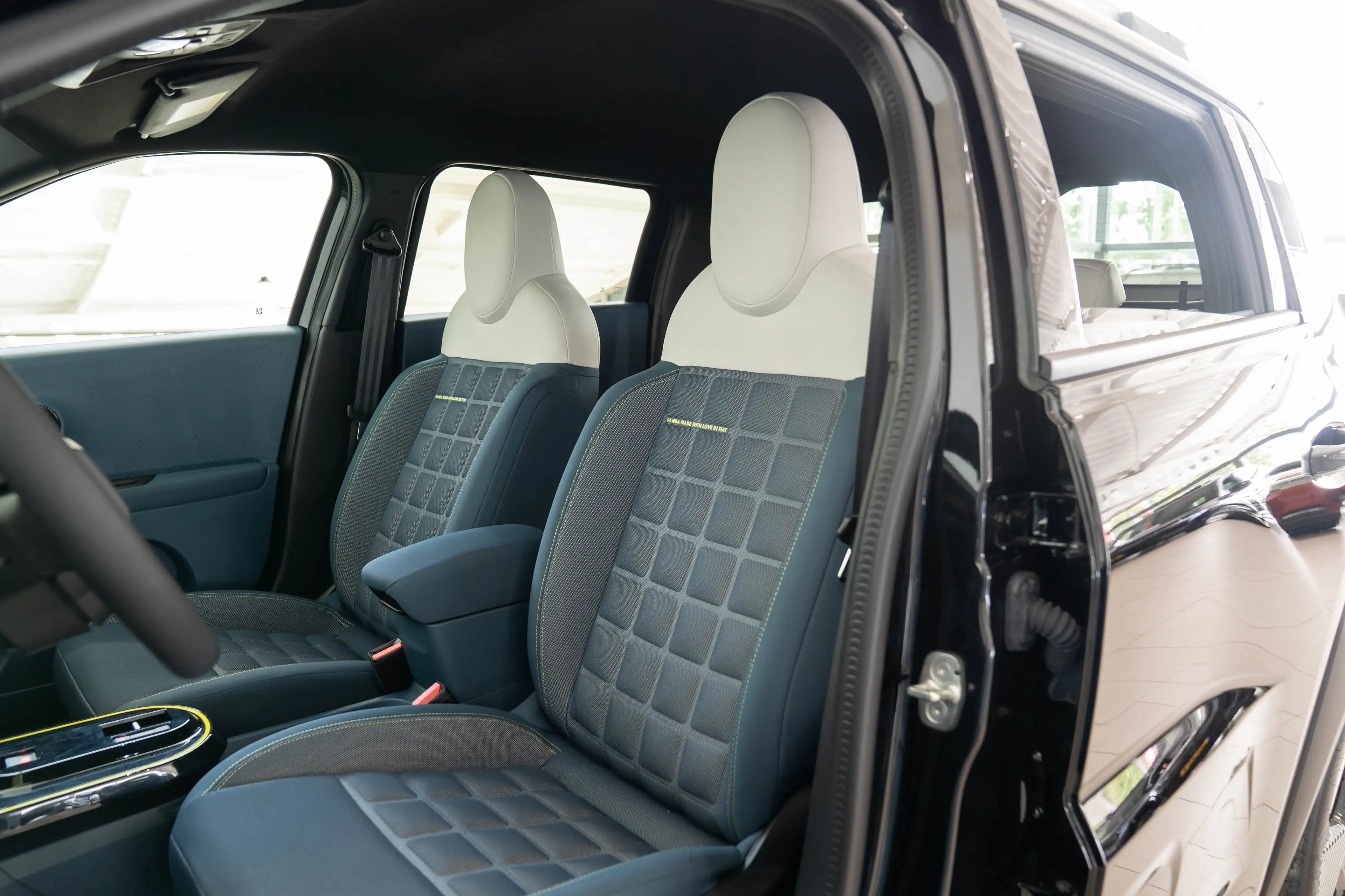Fiat Grande Panda La Prima 11 kW 44 kWh | Tot 8 Jaar Garantie | Navi — photo 13