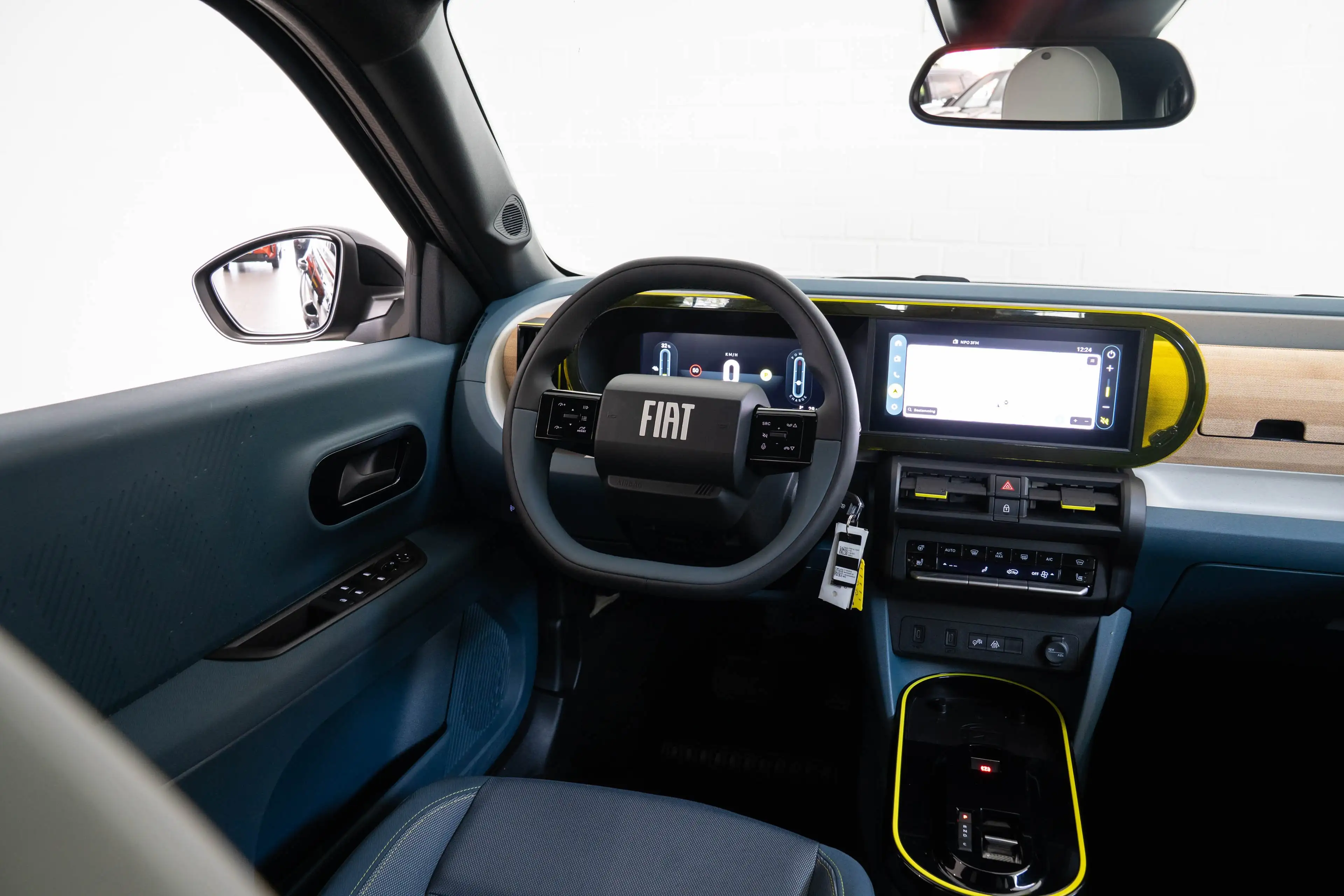 Fiat Grande Panda La Prima 11 kW 44 kWh | Tot 8 Jaar Garantie | Navi — photo 35