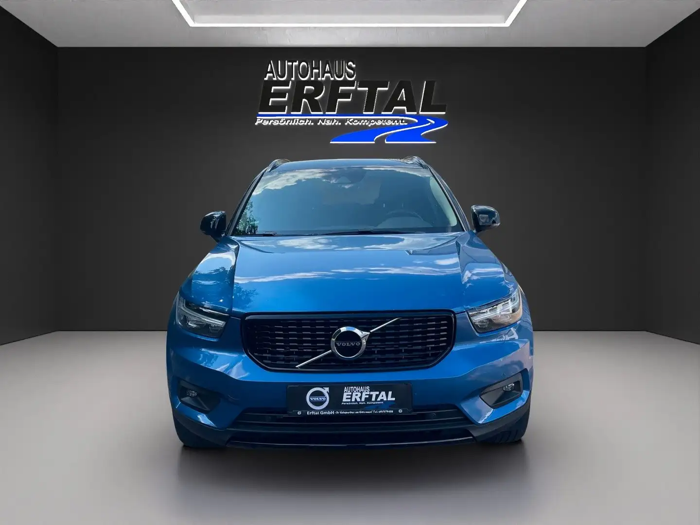 Volvo XC40 Recharge T4 R-Design Expression Blauw - 2