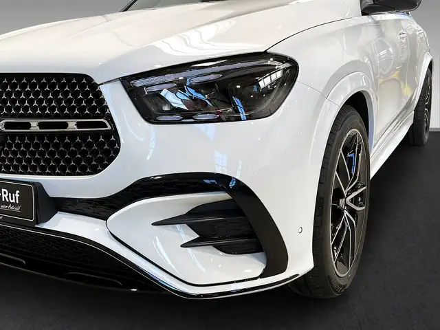 Mercedes-Benz Gle Class view 15