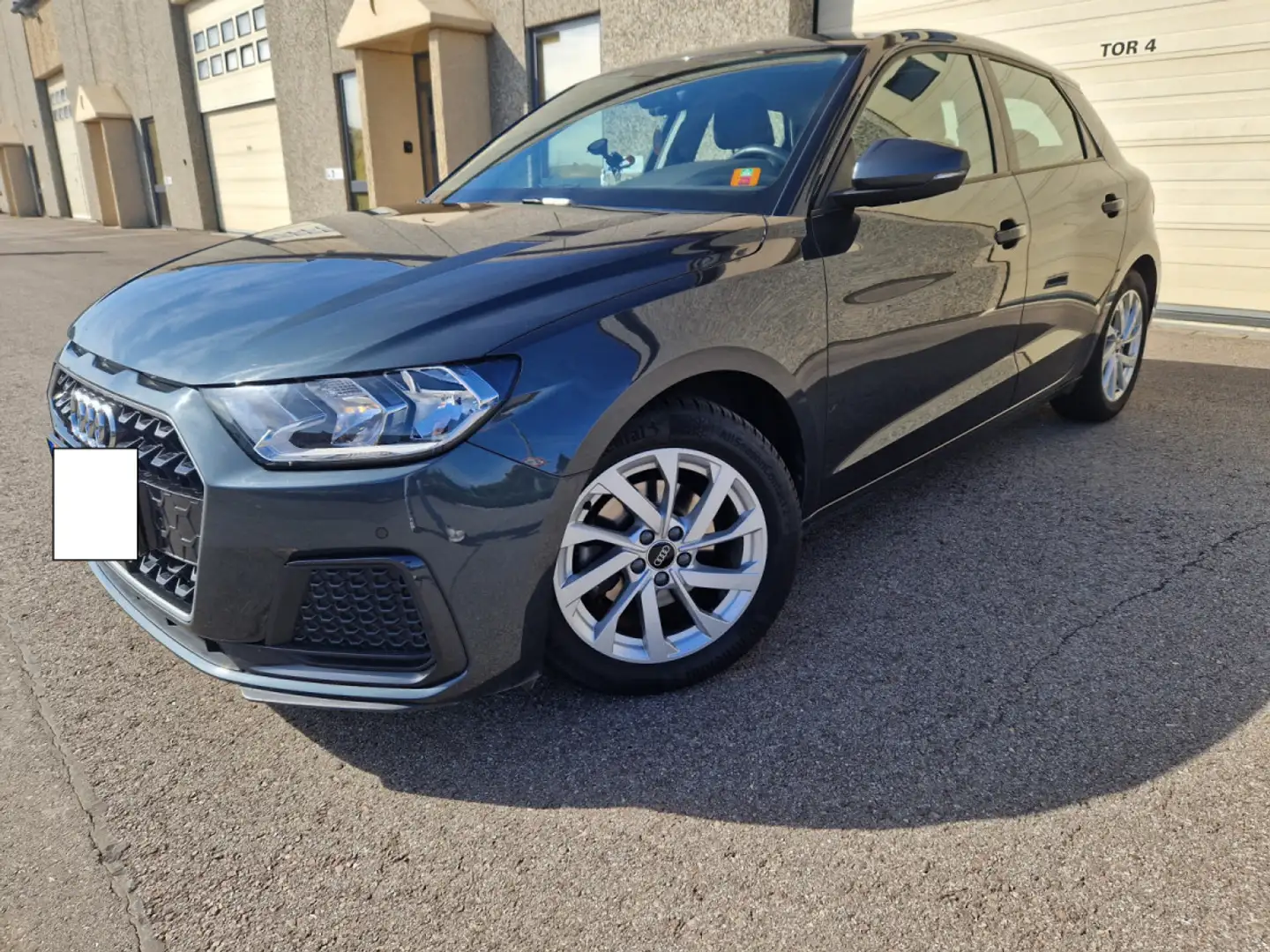 Audi A1 Sportback 30 TFSI 110 CV S-Tronic Garantie 12 Mois Grigio - 1