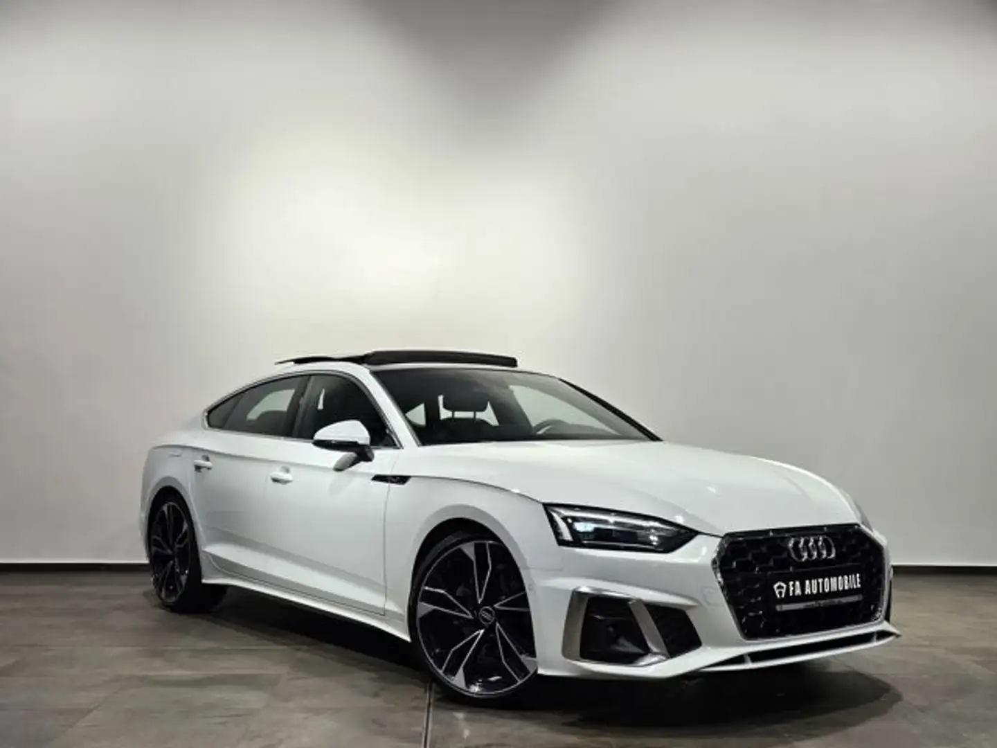 Audi A5 Sportback 35 TDI 2x S Line Pano Carbon 20" Fehér - 2