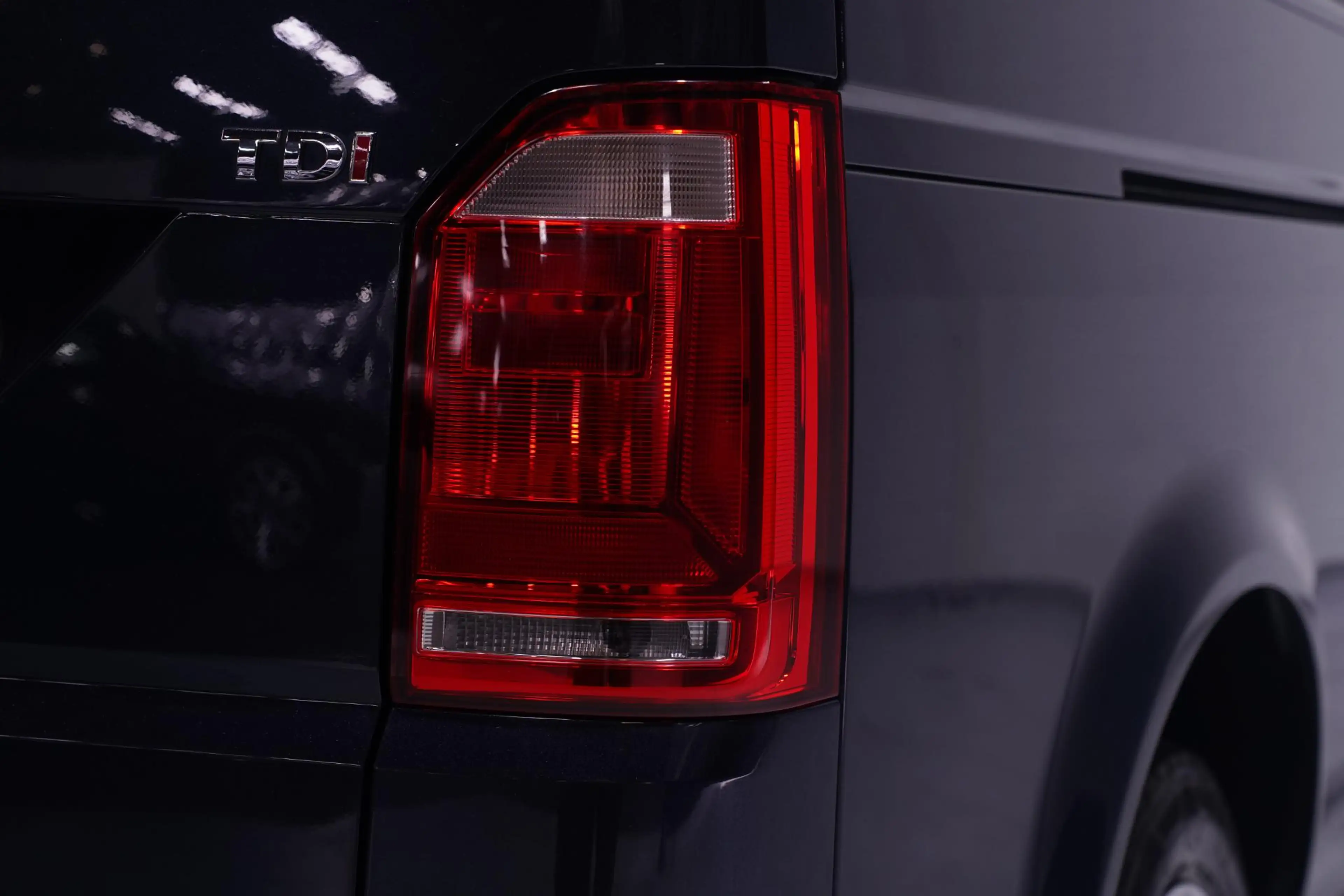 Volkswagen Transporter 2.0 TDI 150 pk Dubbel Cabine Airco, Leder Zwart Cr — photo 11
