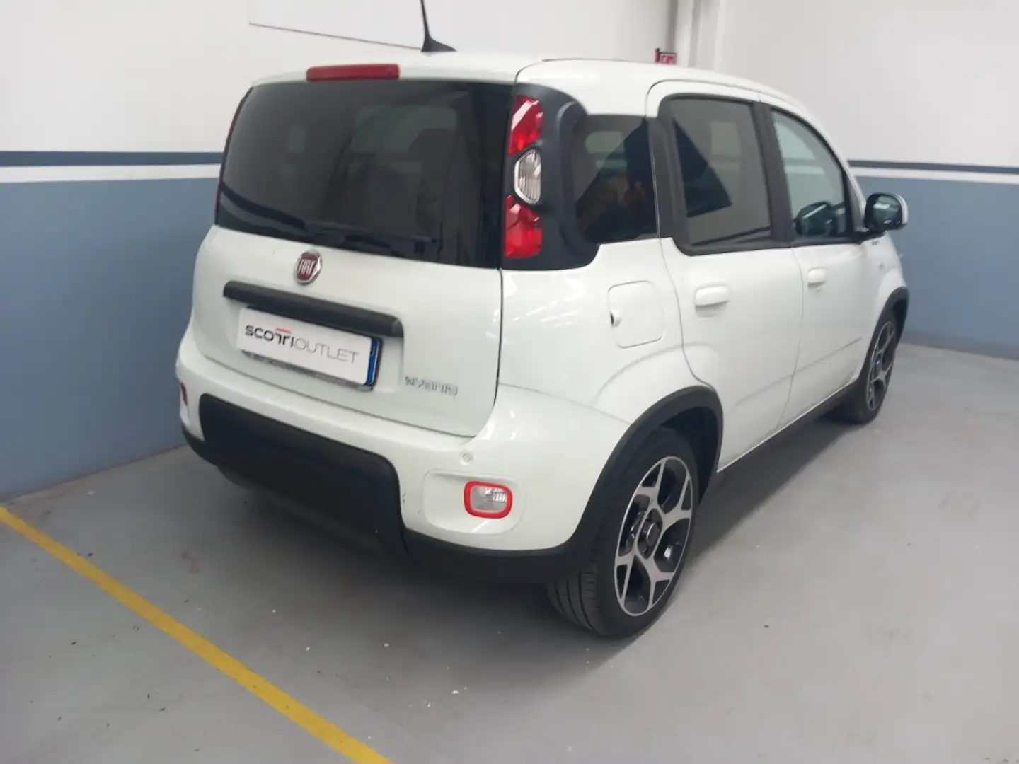 Fiat New Panda 1.0 FireFly Hybrid Sport Білий - 2