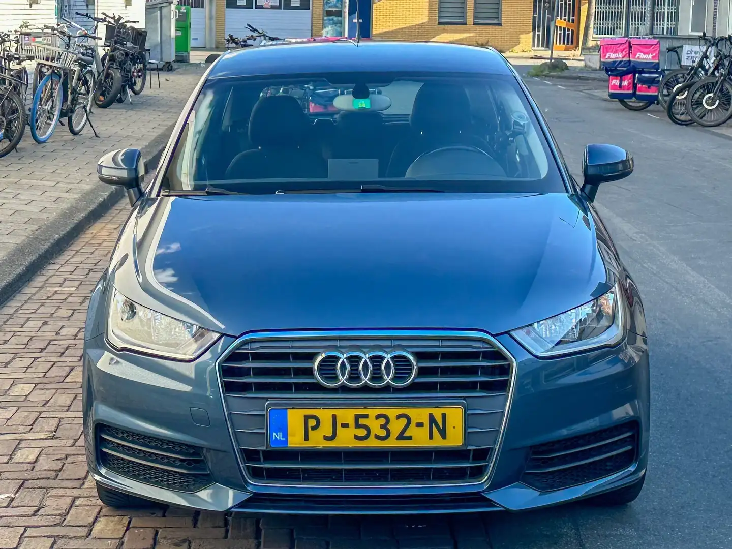 Audi A1 A1 1.0 TFSI Blauw - 1