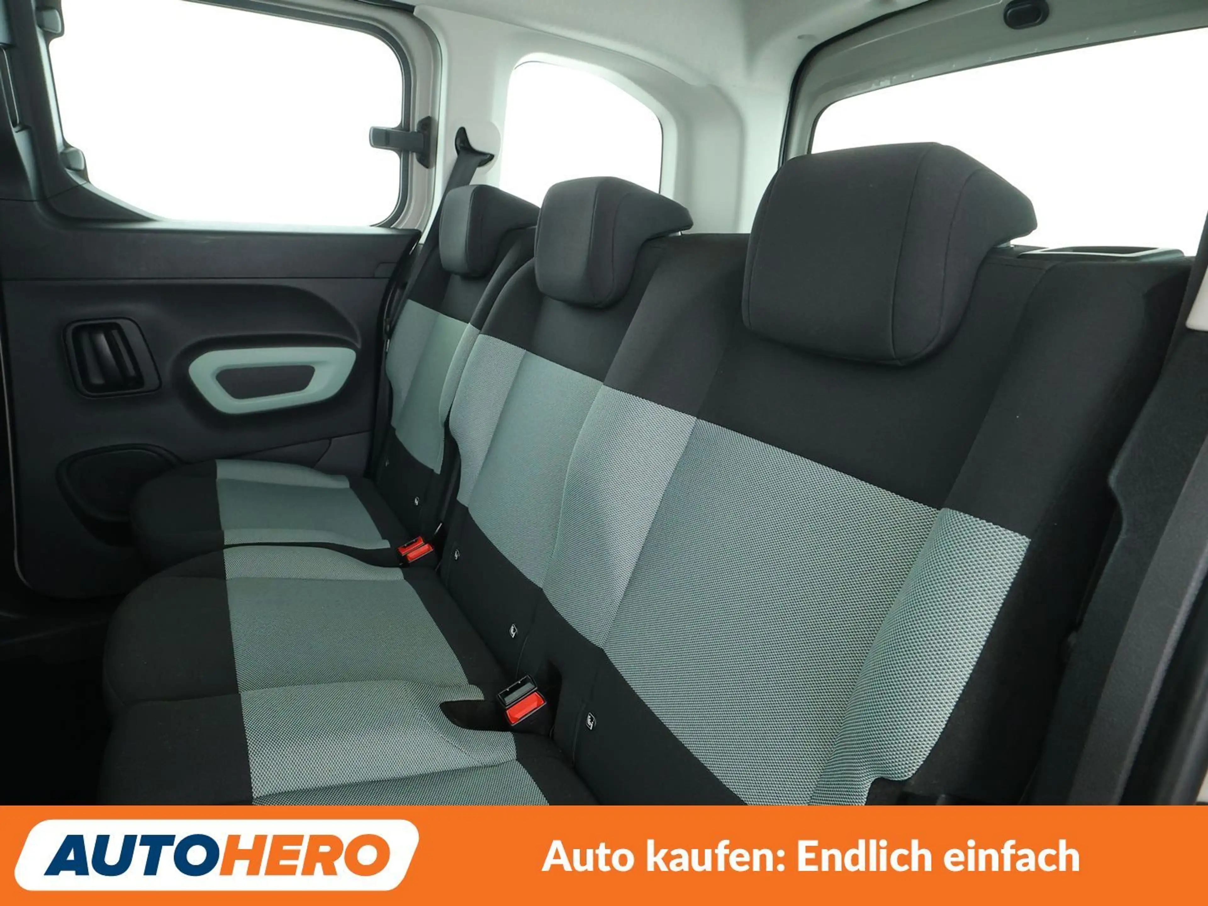 Citroen Berlingo 1.2 PureTech Live M*TEMPO*PDC*SHZ*KLIMA* — photo 14