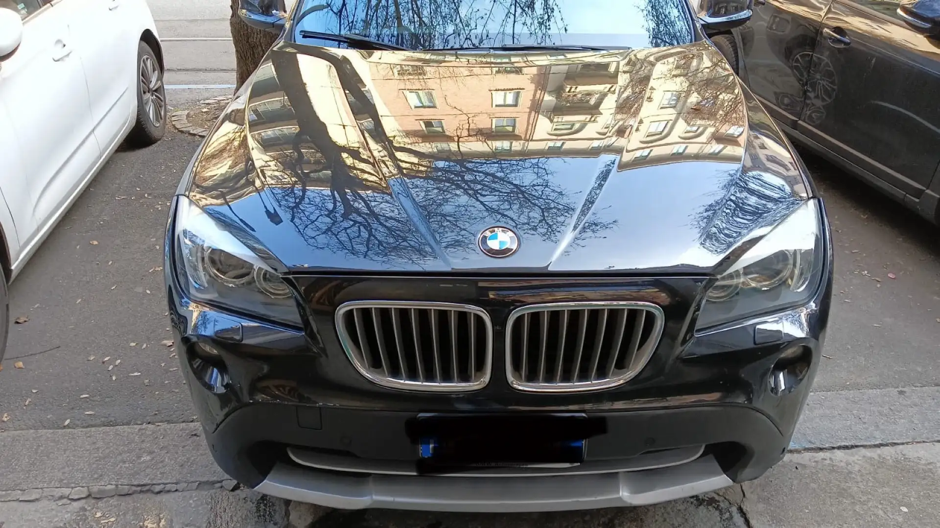 BMW X1 xdrive23dA Eletta Zwart - 1