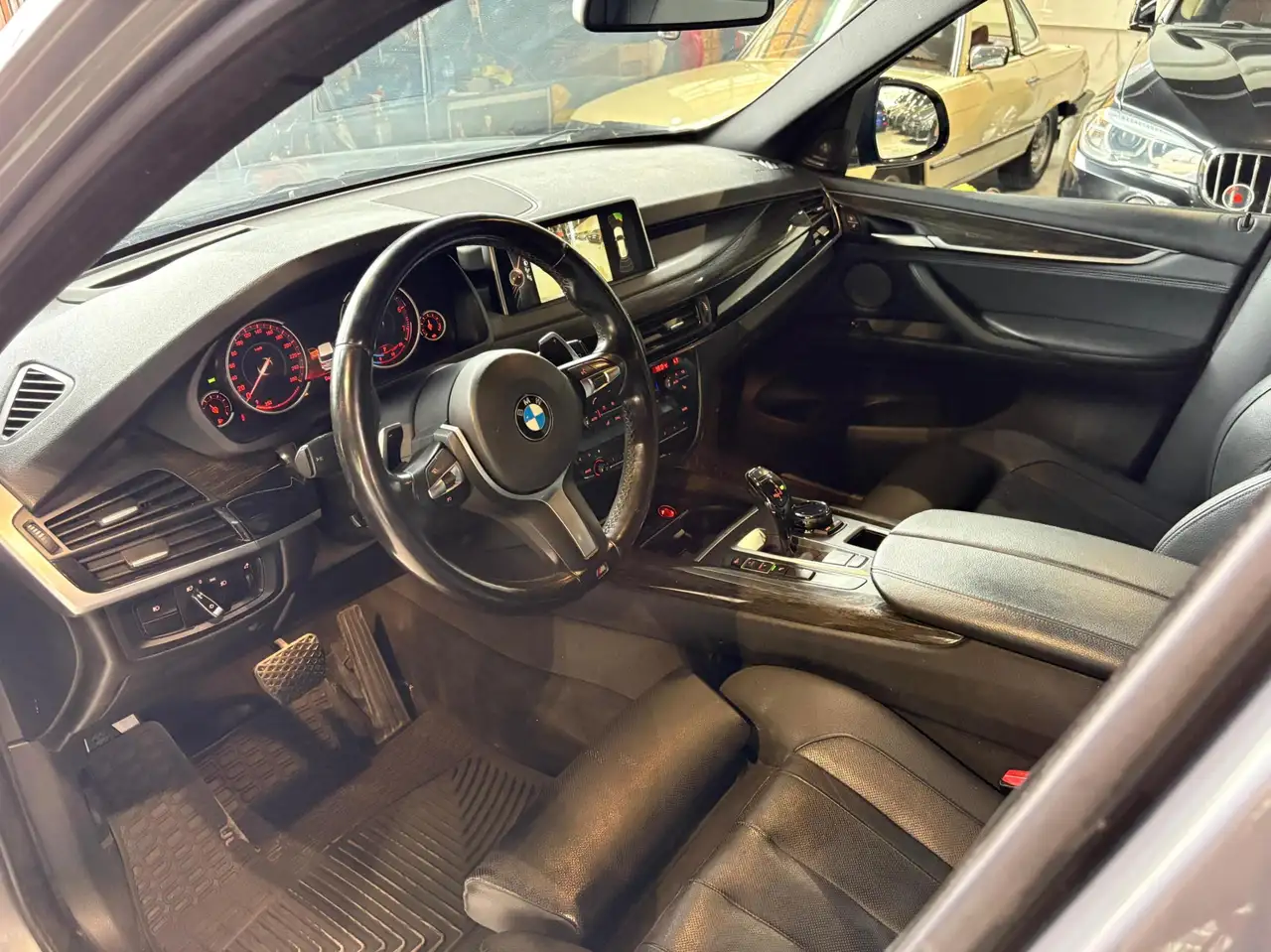 BMW X5 снимка BMW X5