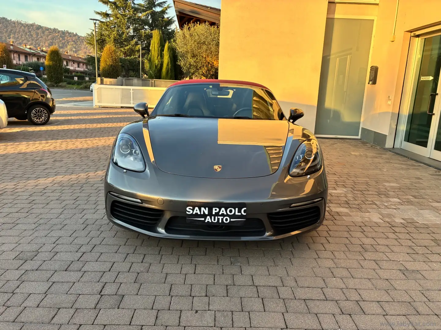 Porsche 718 Spyder BOXSTER 2.0 300CV Grijs - 2