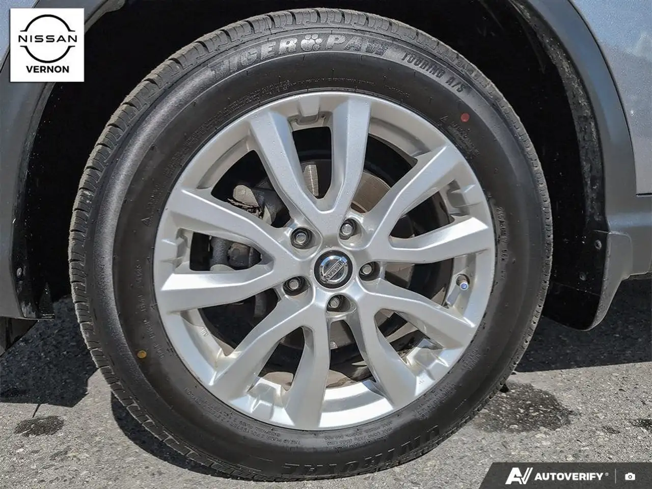 Nissan Qashqai снимка Nissan Qashqai
